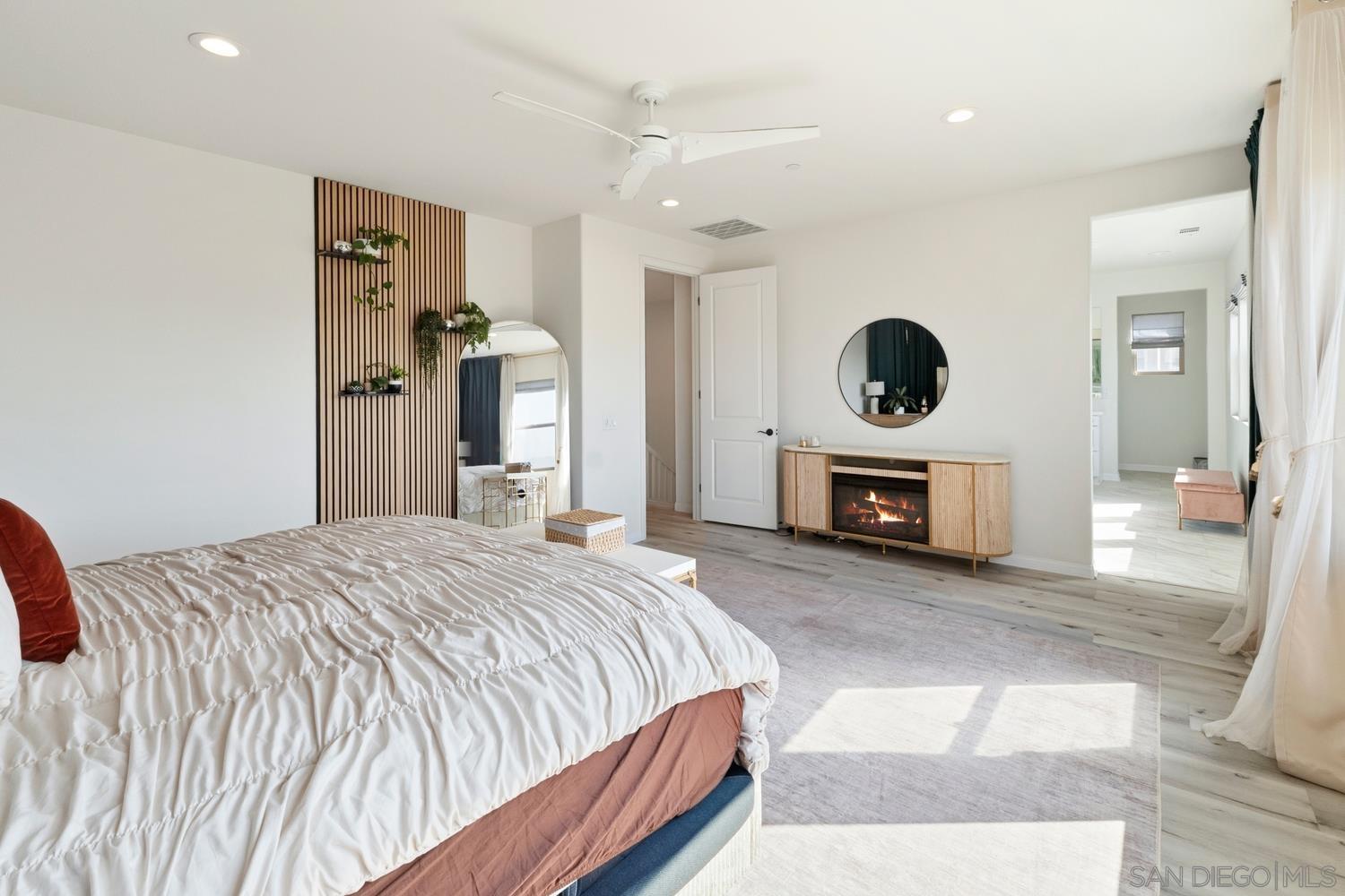 Detail Gallery Image 40 of 75 For 994  Camino Cantera, Chula Vista,  CA 91913 - 4 Beds | 3/1 Baths