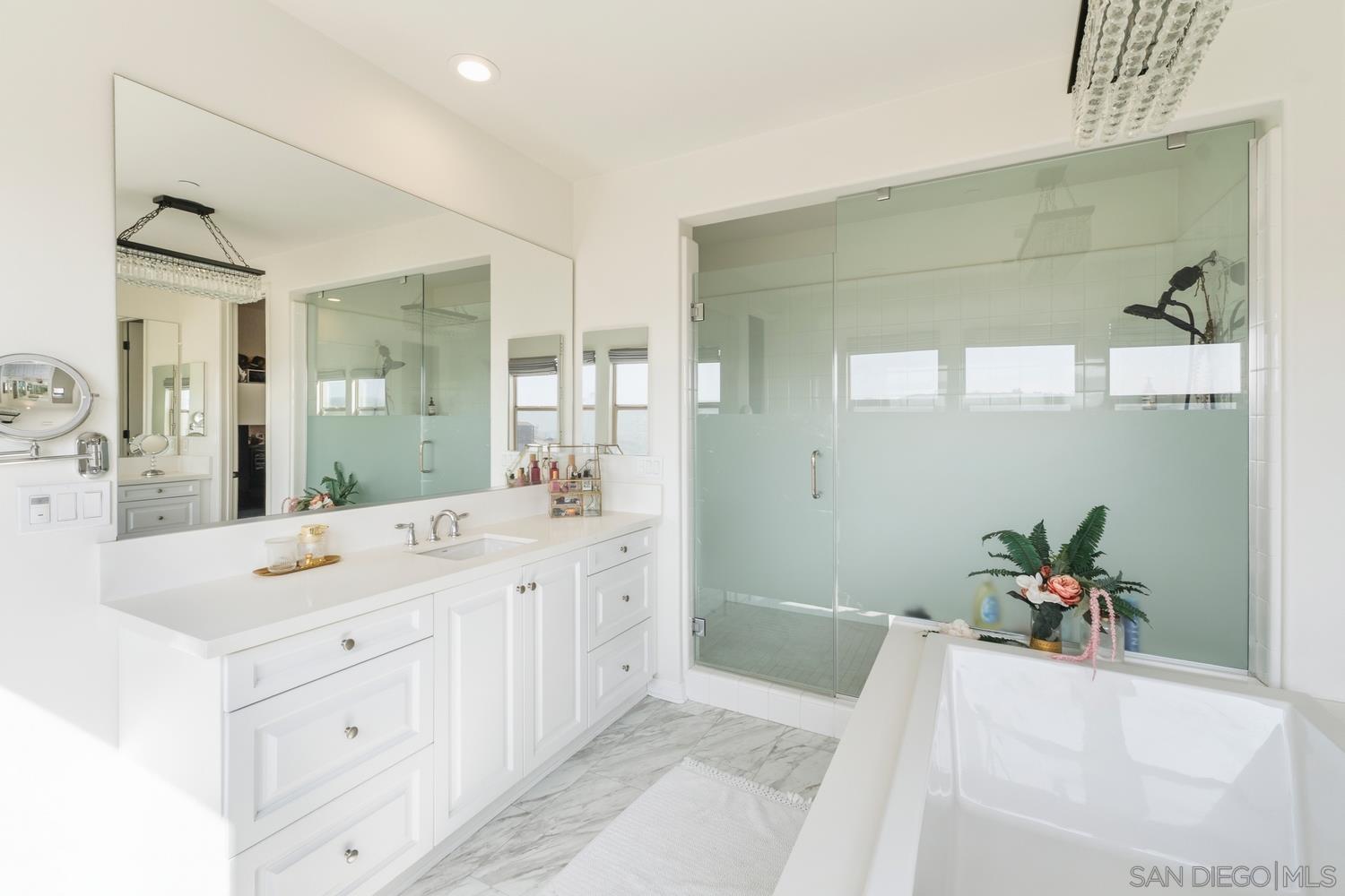 Detail Gallery Image 48 of 75 For 994  Camino Cantera, Chula Vista,  CA 91913 - 4 Beds | 3/1 Baths