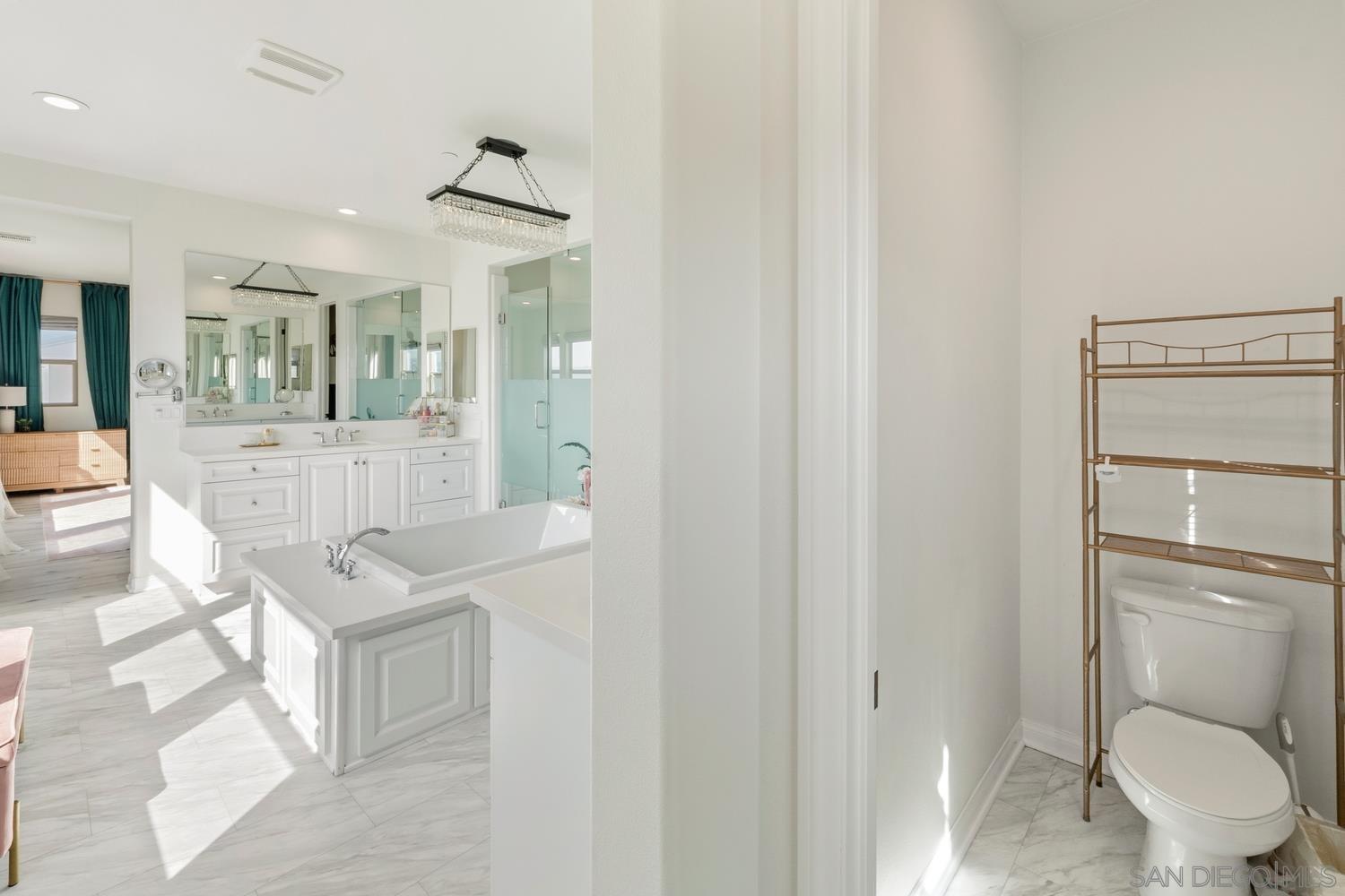 Detail Gallery Image 52 of 75 For 994  Camino Cantera, Chula Vista,  CA 91913 - 4 Beds | 3/1 Baths