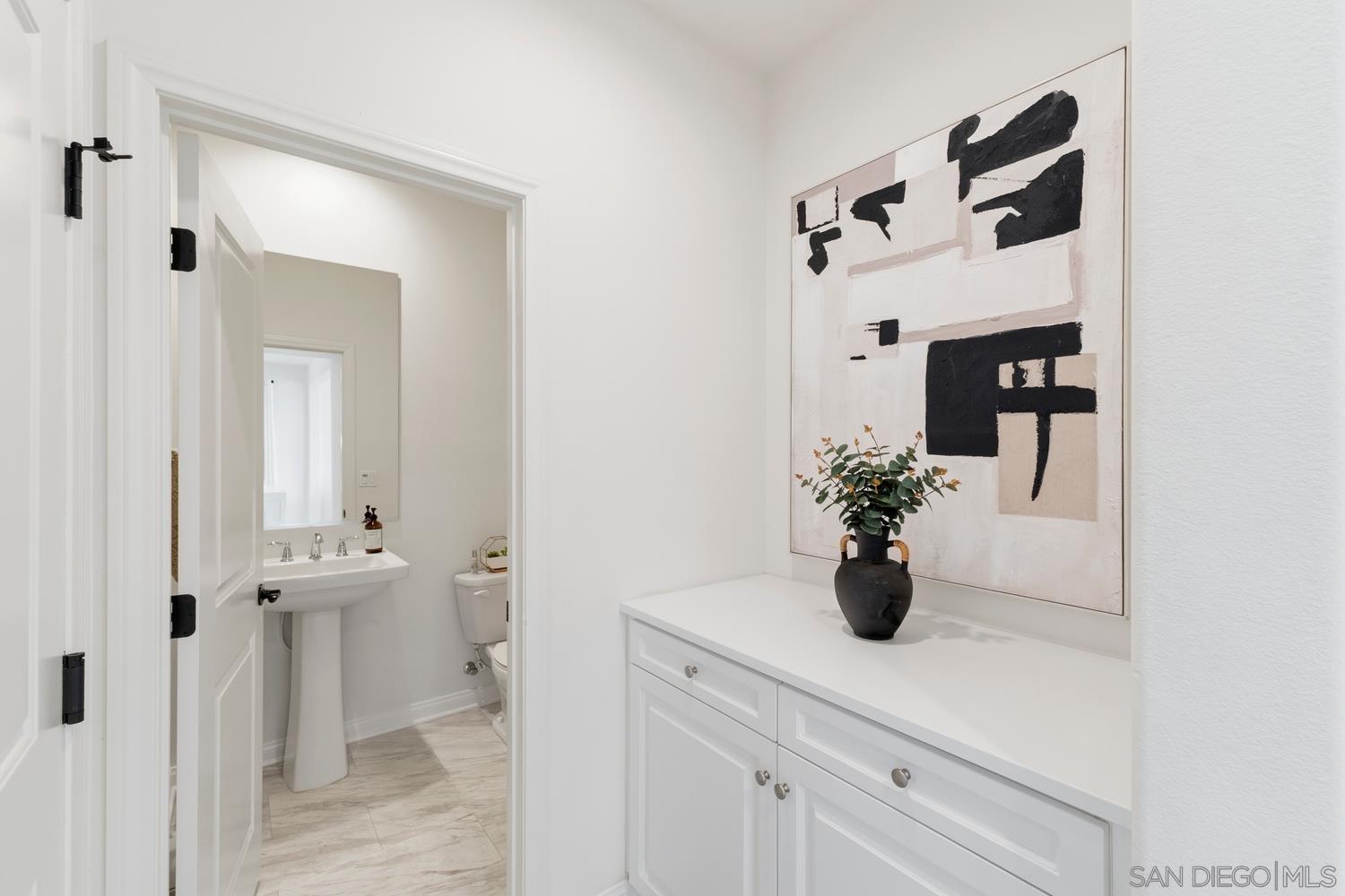 Detail Gallery Image 58 of 75 For 994  Camino Cantera, Chula Vista,  CA 91913 - 4 Beds | 3/1 Baths