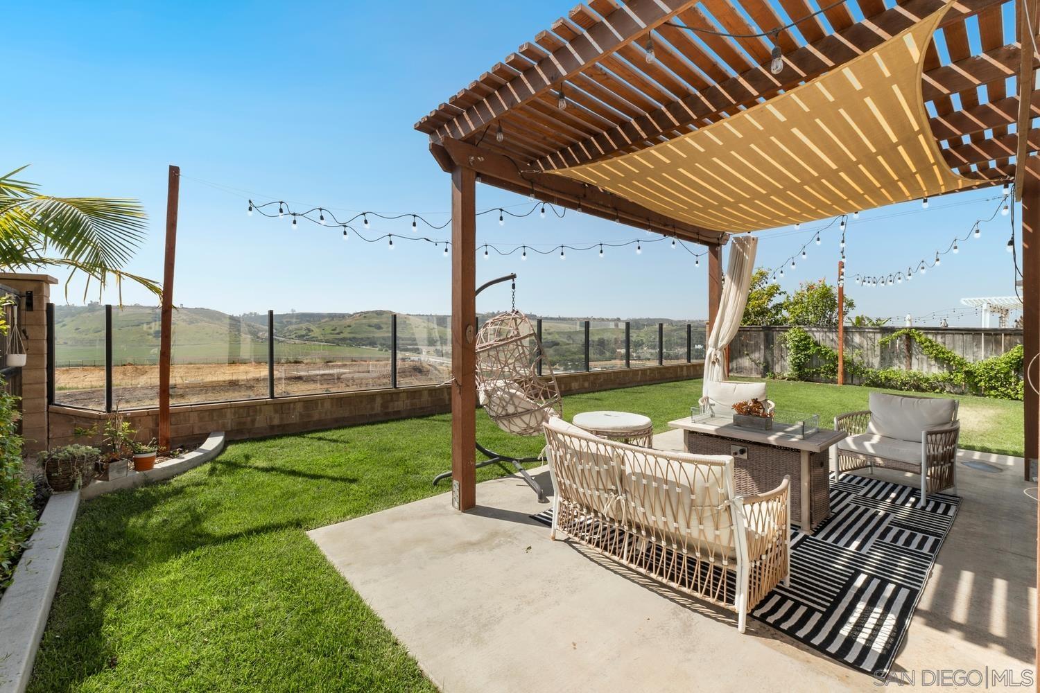 Detail Gallery Image 62 of 75 For 994  Camino Cantera, Chula Vista,  CA 91913 - 4 Beds | 3/1 Baths