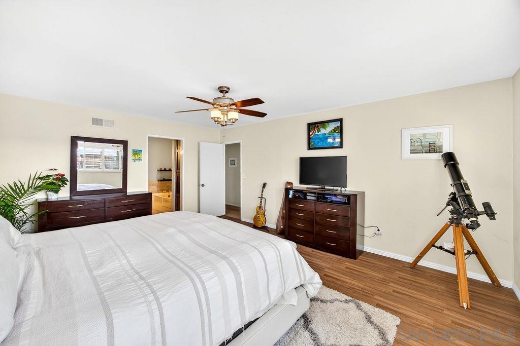 Detail Gallery Image 31 of 55 For 6998  Camino Degrazia, San Diego,  CA 92111 - 3 Beds | 3 Baths