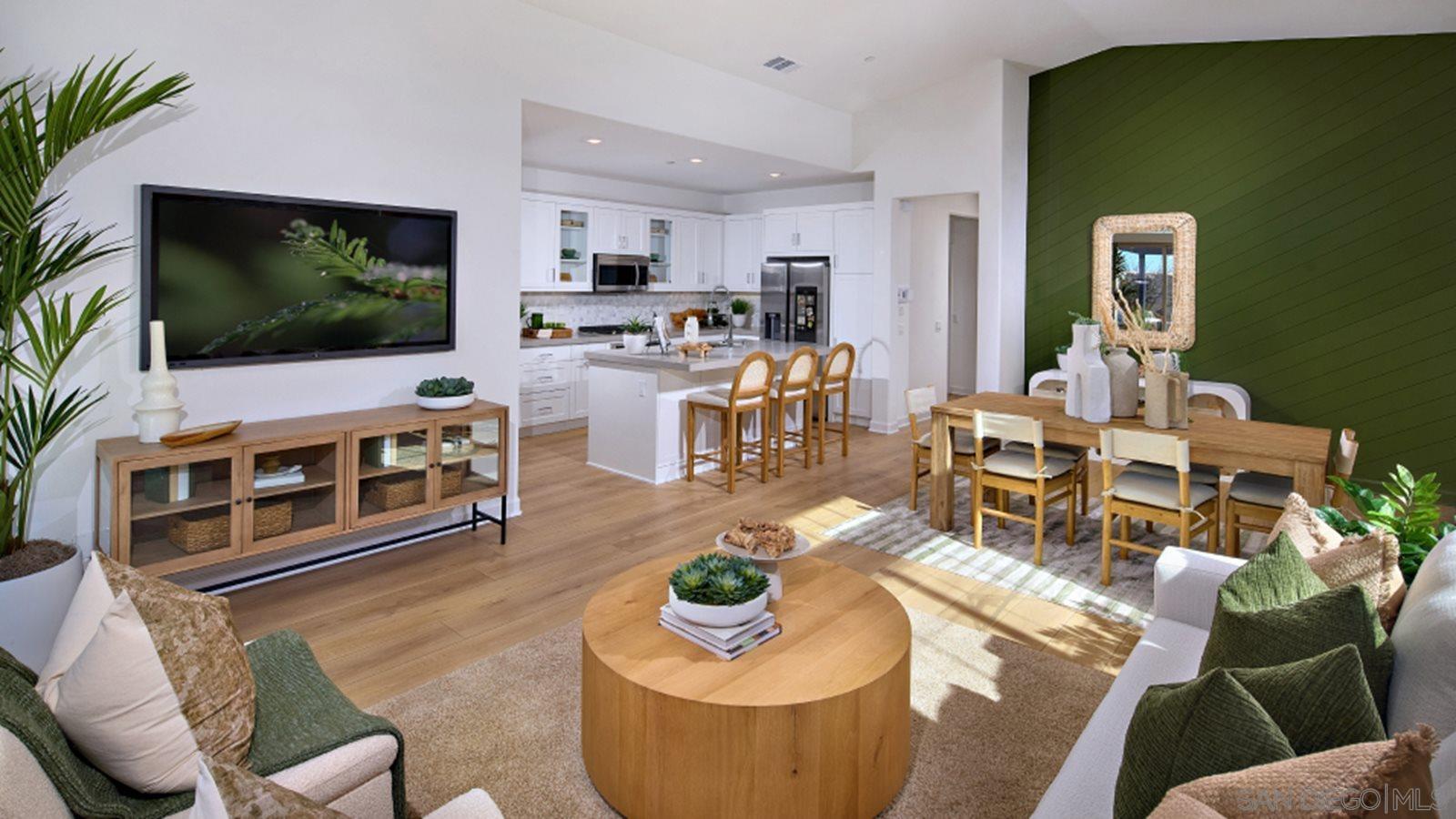 Detail Gallery Image 11 of 19 For 12485  Miranda Way, San Diego,  CA 92129 - 3 Beds | 2 Baths