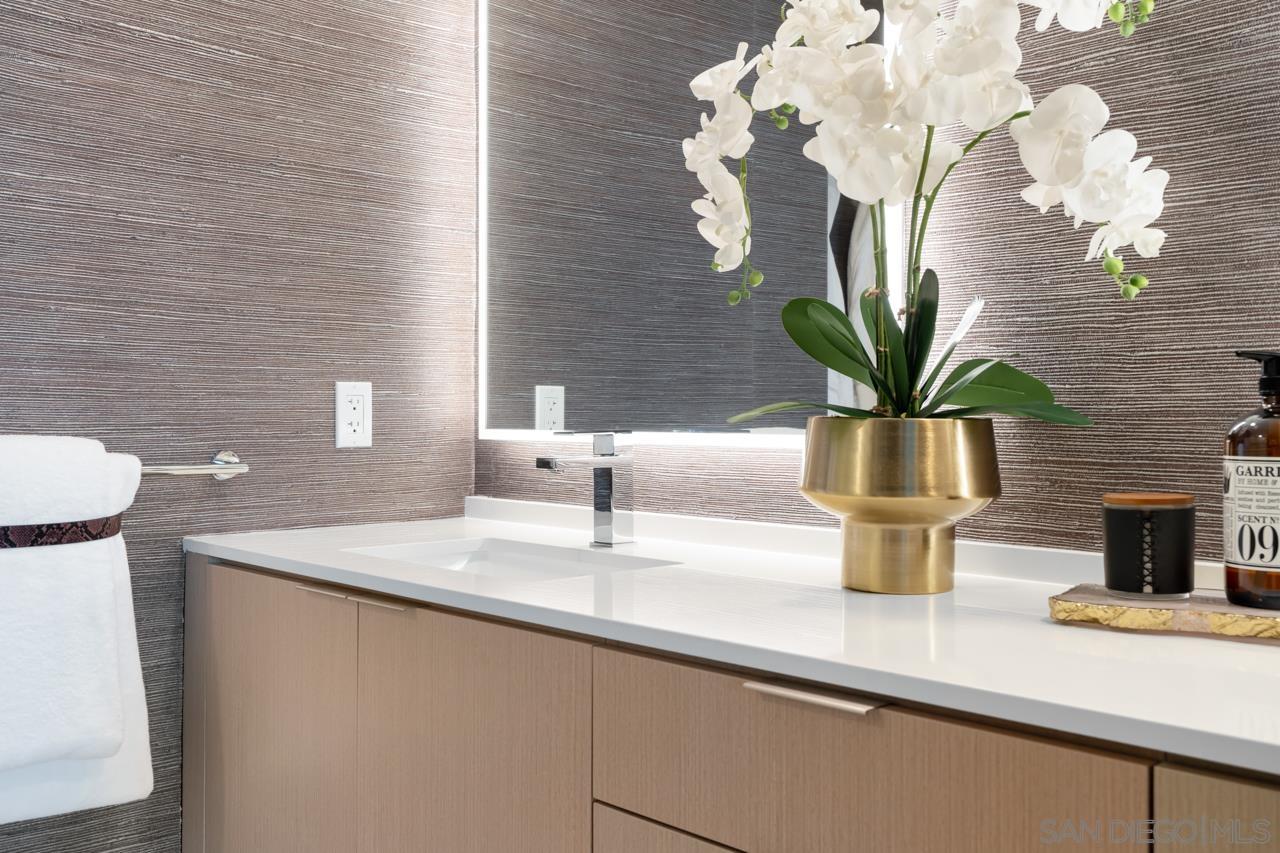 Detail Gallery Image 25 of 63 For 525  Olive  1912, San Diego,  CA 92103 - 2 Beds | 2 Baths