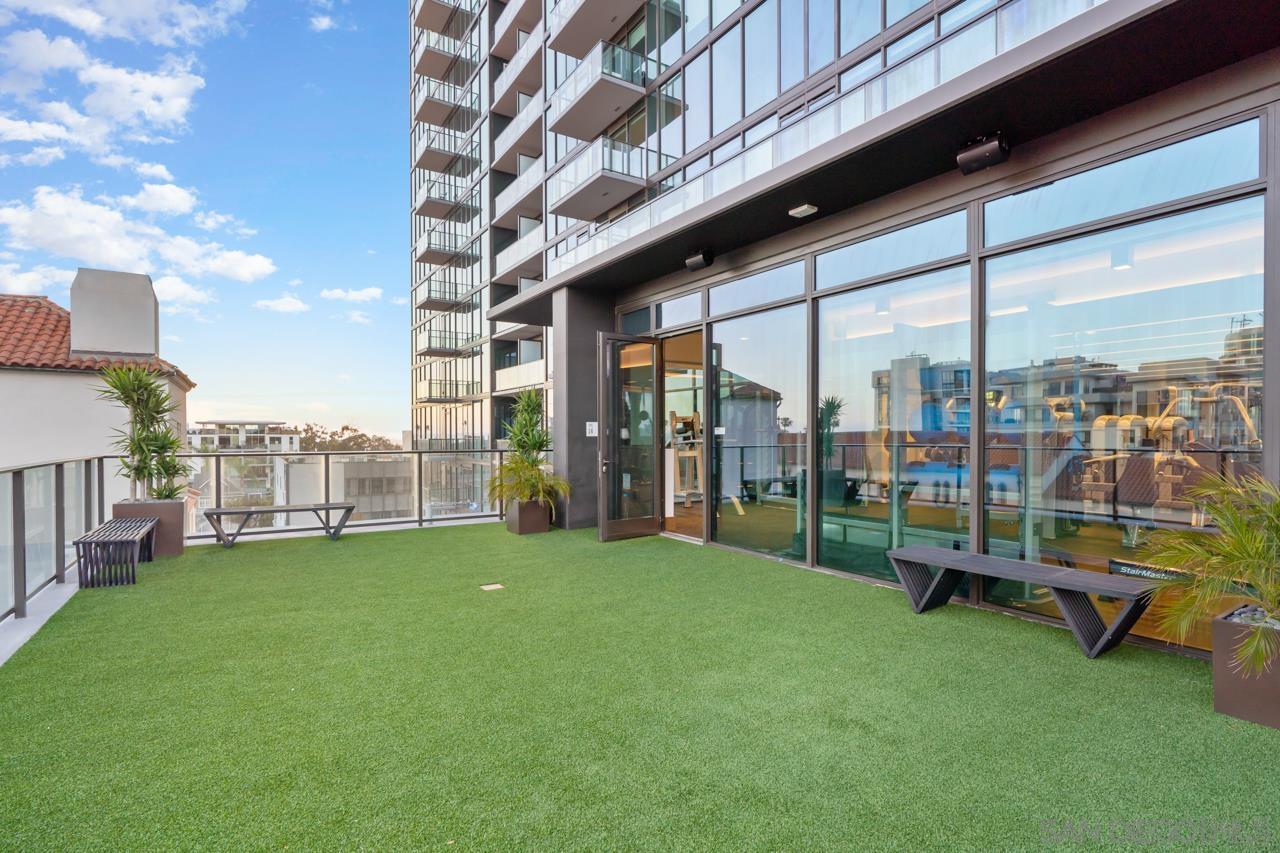 Detail Gallery Image 31 of 63 For 525  Olive  1912, San Diego,  CA 92103 - 2 Beds | 2 Baths