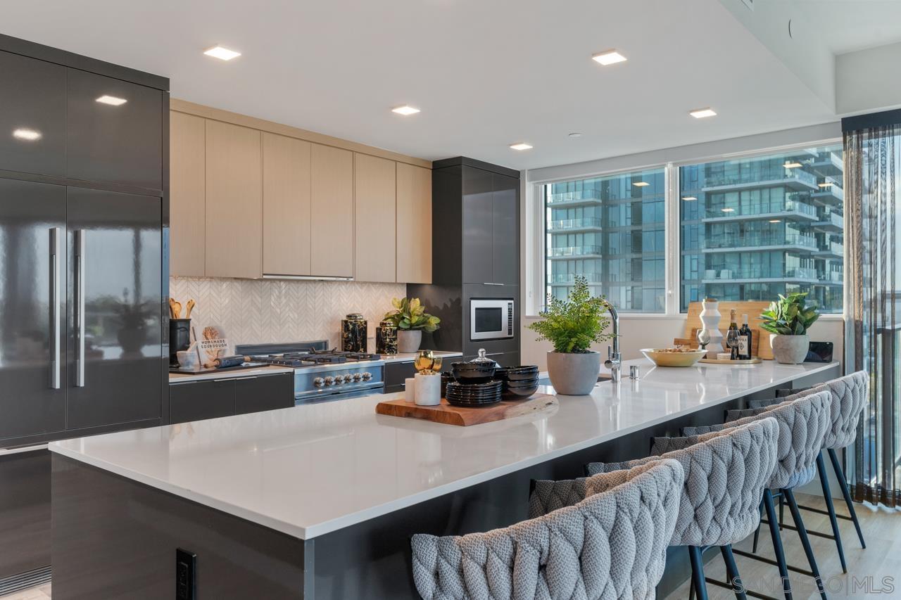 Detail Gallery Image 38 of 63 For 525  Olive  1912, San Diego,  CA 92103 - 2 Beds | 2 Baths