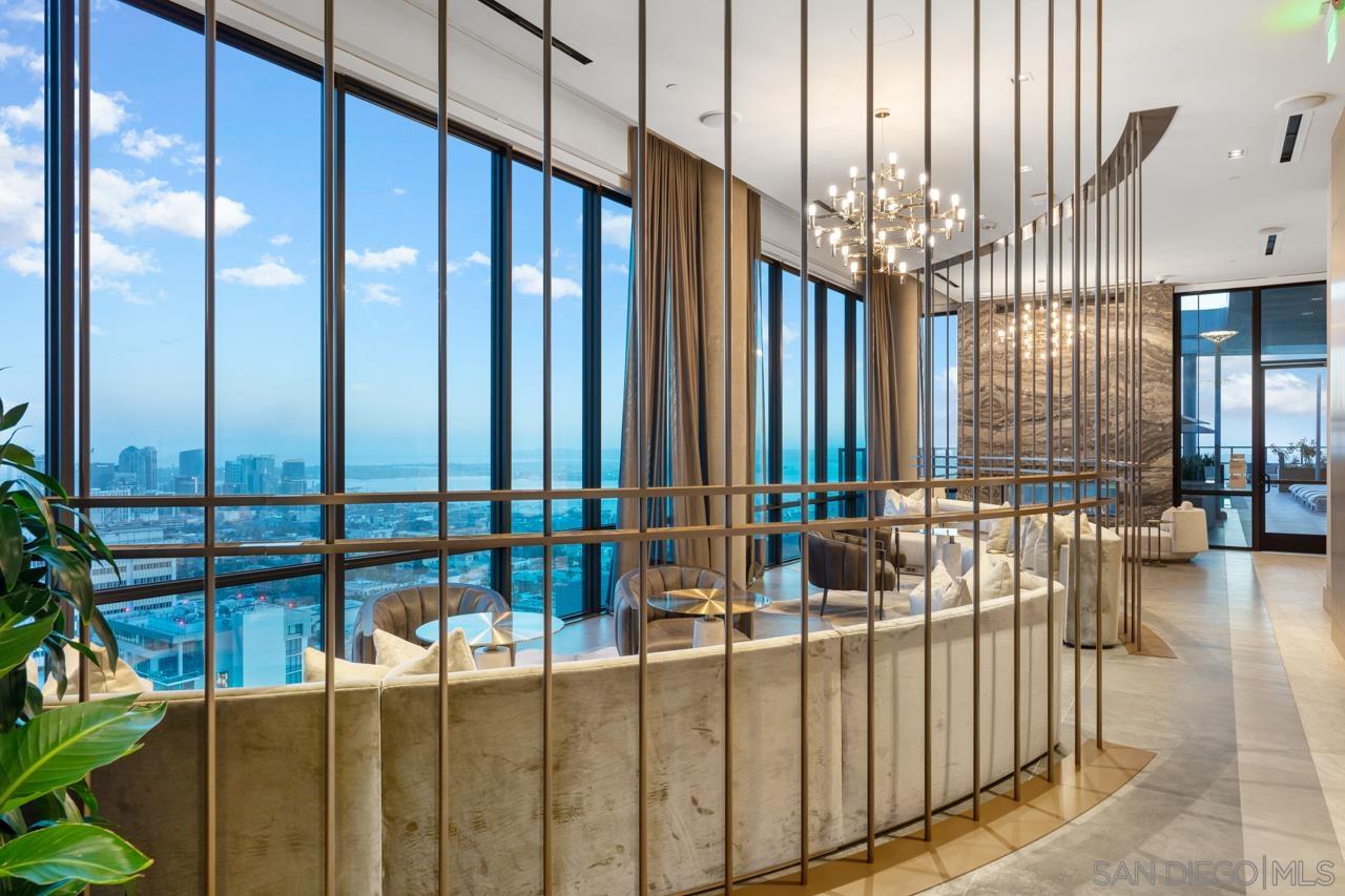 Detail Gallery Image 6 of 63 For 525  Olive  1912, San Diego,  CA 92103 - 2 Beds | 2 Baths