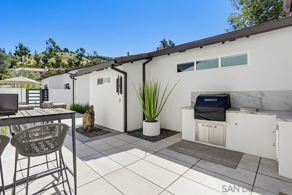 Detail Gallery Image 11 of 32 For 32326  Cahuka Ct, Pauma Valley,  CA 92061 - 3 Beds | 3 Baths