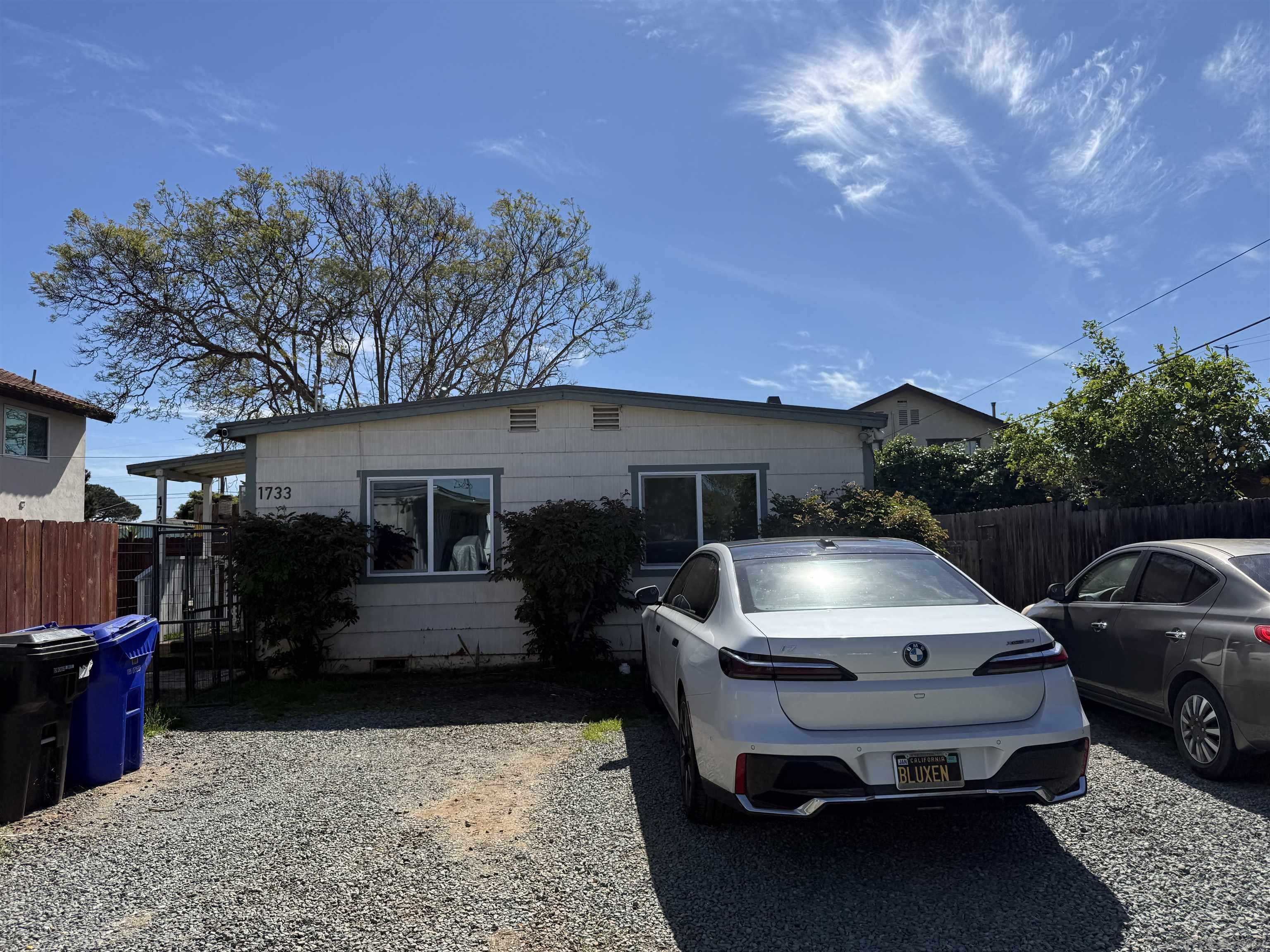 Detail Gallery Image 2 of 12 For 1729-33  Dahlia, San Diego,  CA 92154 - – Beds | – Baths