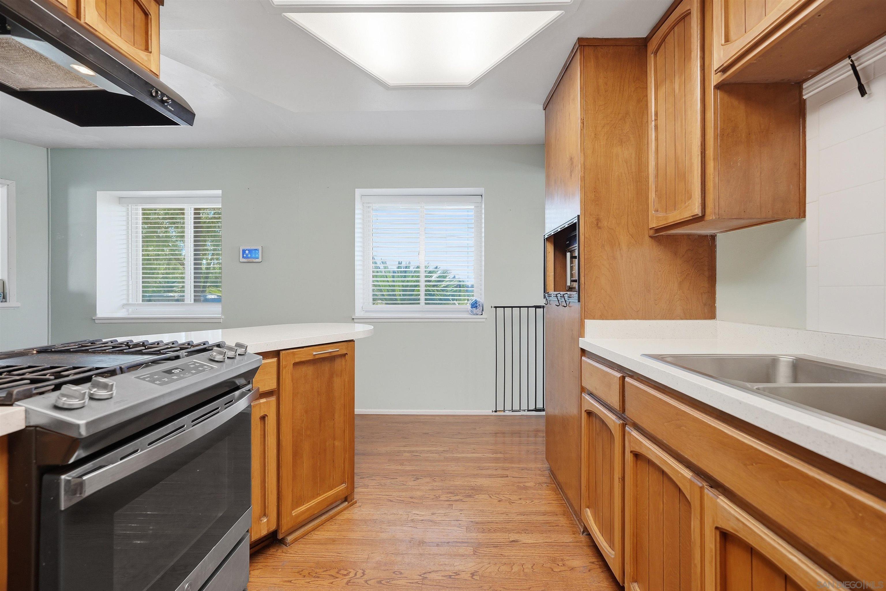 Detail Gallery Image 14 of 49 For 3237 S Bonita, Spring Valley,  CA 91977 - – Beds | – Baths