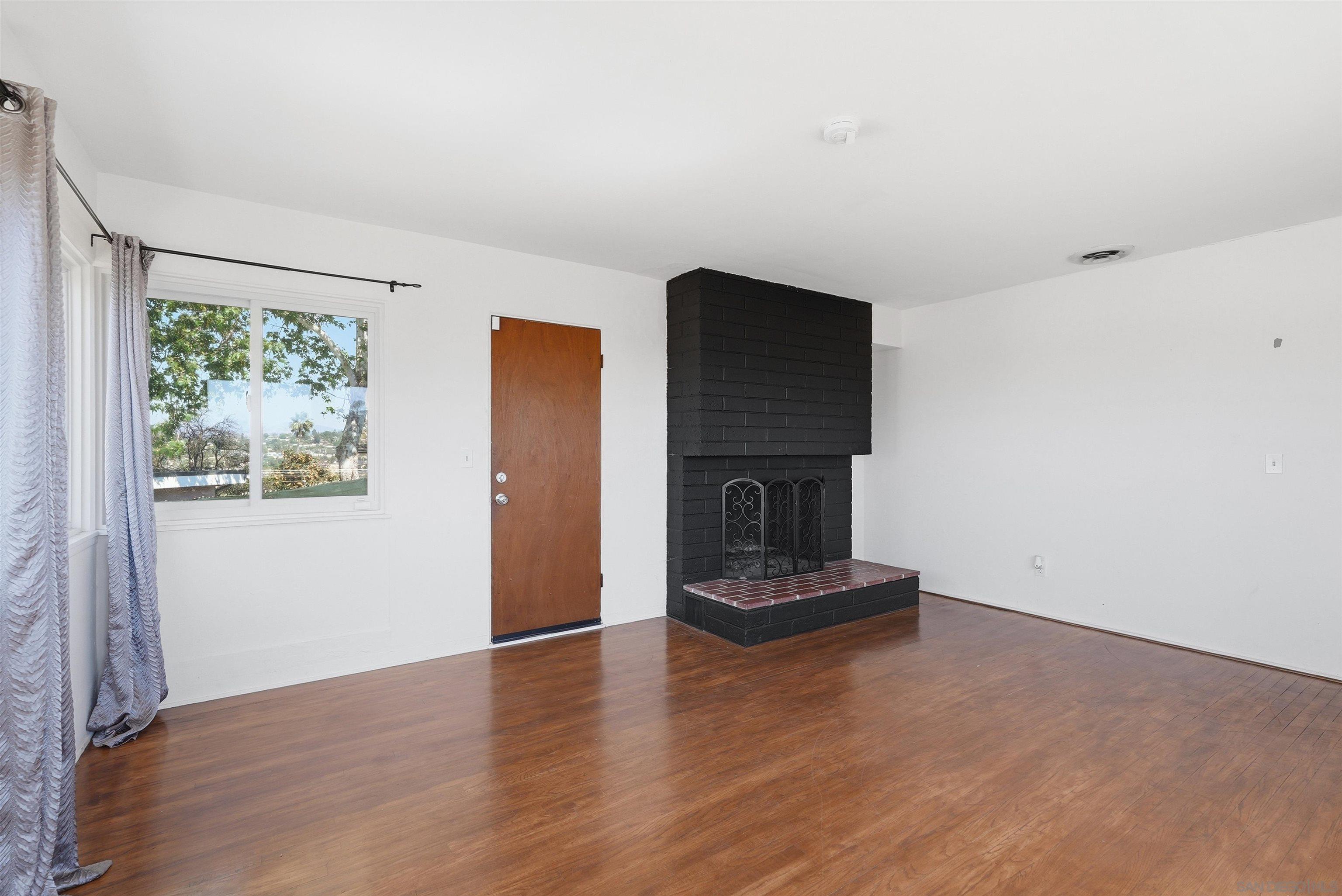 Detail Gallery Image 18 of 49 For 3237 S Bonita, Spring Valley,  CA 91977 - – Beds | – Baths