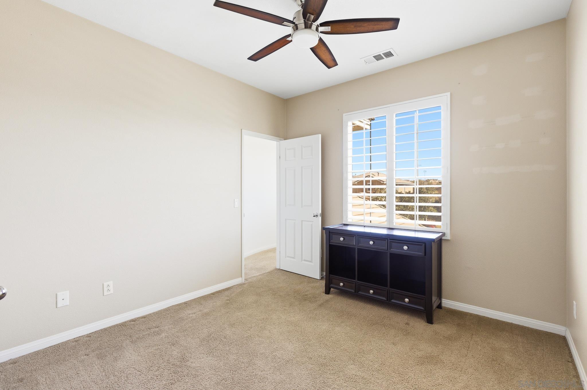 Detail Gallery Image 19 of 30 For 35607  Sainte Foy St, Murrieta,  CA 92563 - 5 Beds | 3 Baths