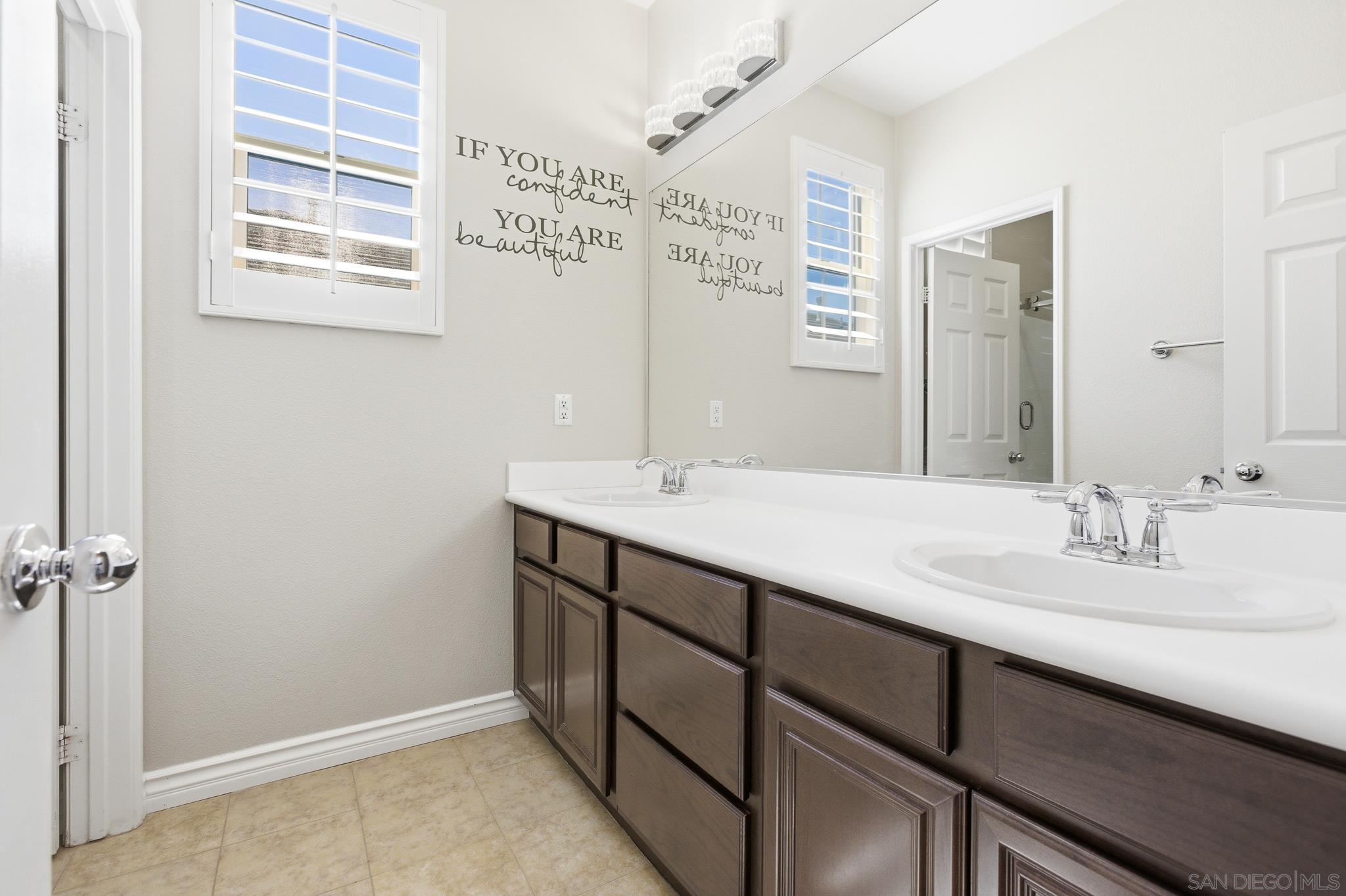 Detail Gallery Image 21 of 30 For 35607  Sainte Foy St, Murrieta,  CA 92563 - 5 Beds | 3 Baths