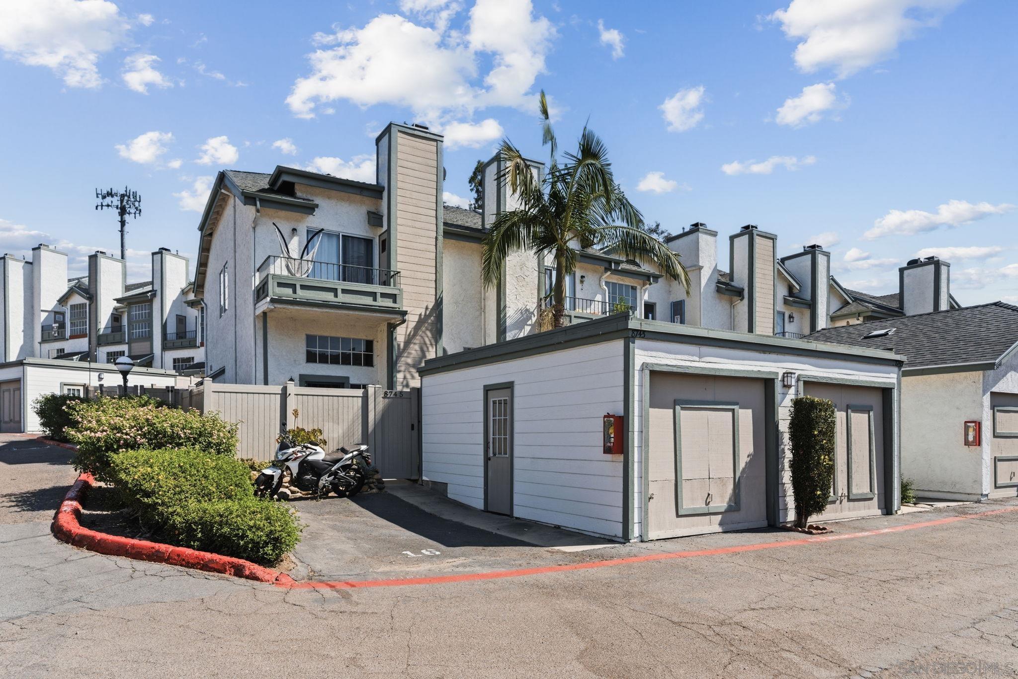 Detail Gallery Image 36 of 38 For 8745  Spring Canyon  #16,  Spring Valley,  CA 91977 - 3 Beds | 2/1 Baths