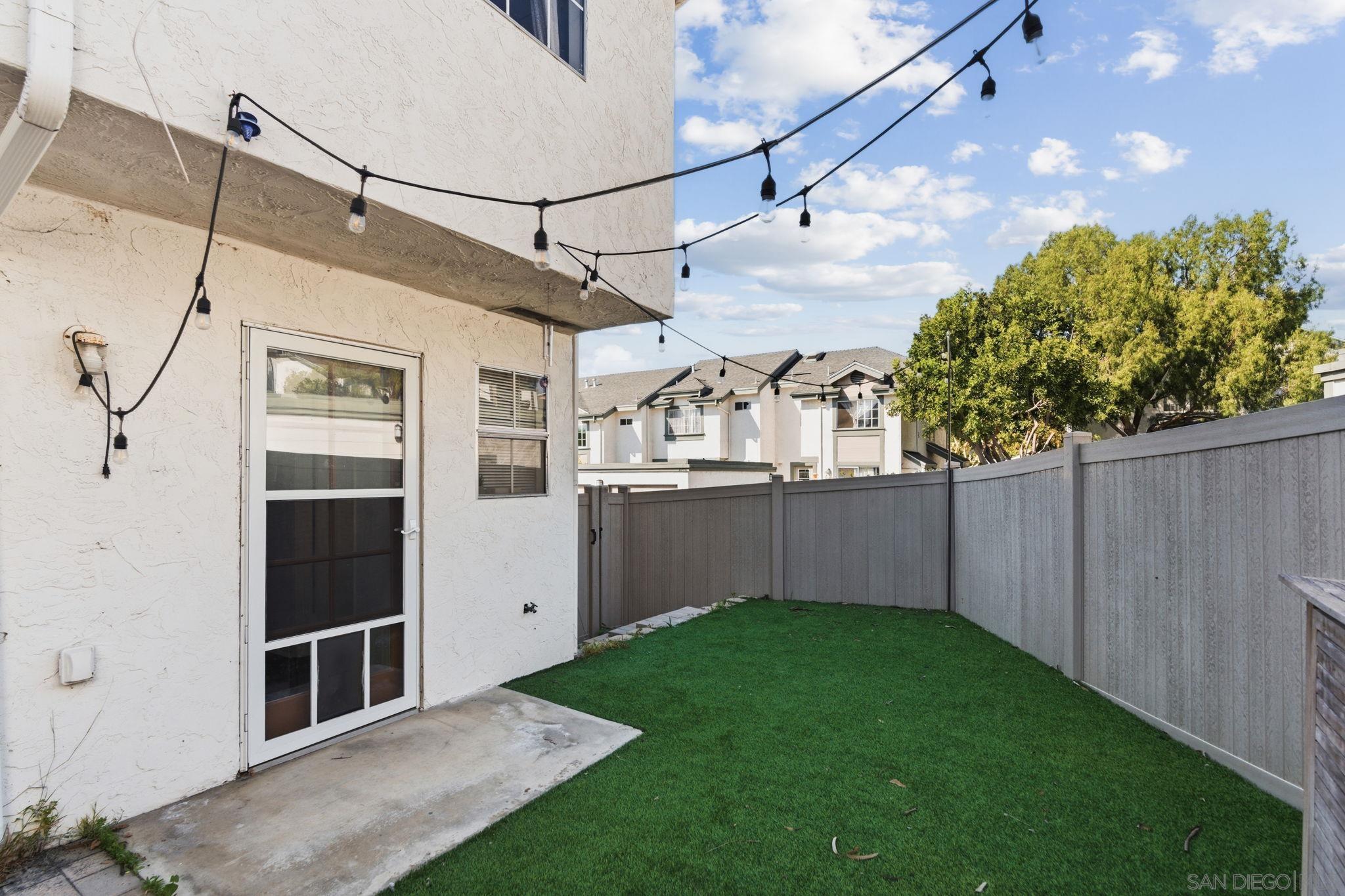 Detail Gallery Image 6 of 38 For 8745  Spring Canyon  #16,  Spring Valley,  CA 91977 - 3 Beds | 2/1 Baths