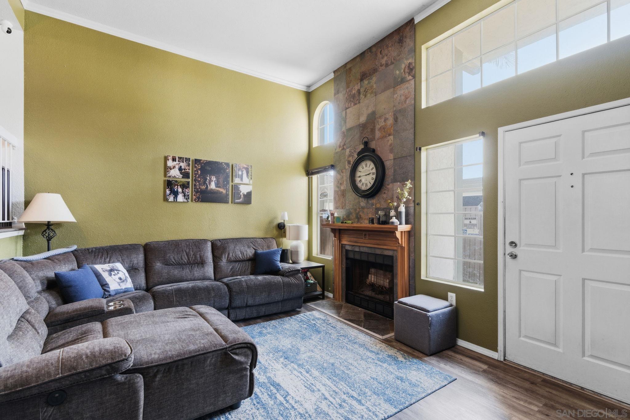 Detail Gallery Image 10 of 38 For 8745  Spring Canyon  #16,  Spring Valley,  CA 91977 - 3 Beds | 2/1 Baths