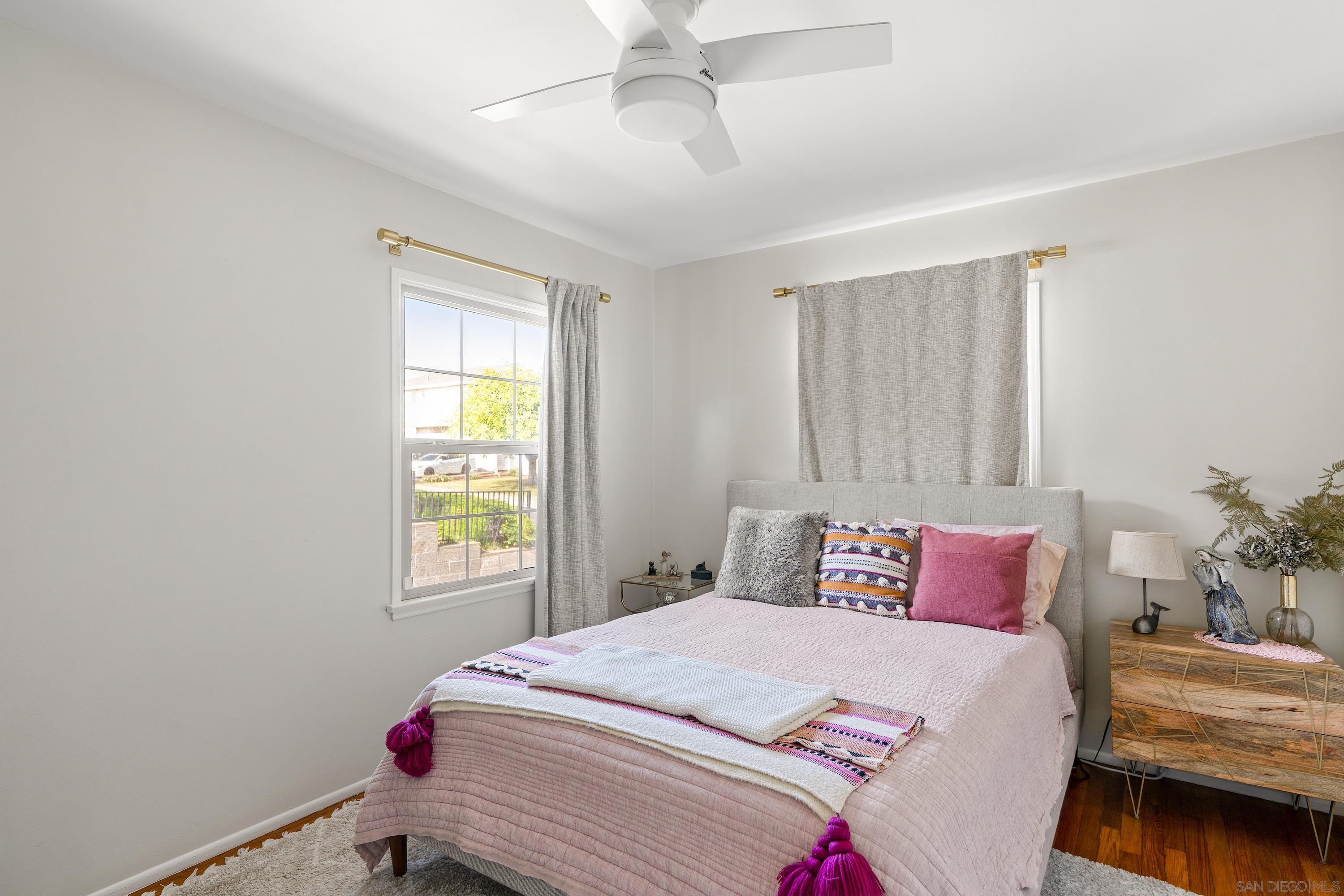 Detail Gallery Image 16 of 35 For 2004  Crenshaw, San Diego,  CA 92105 - 3 Beds | 1 Baths