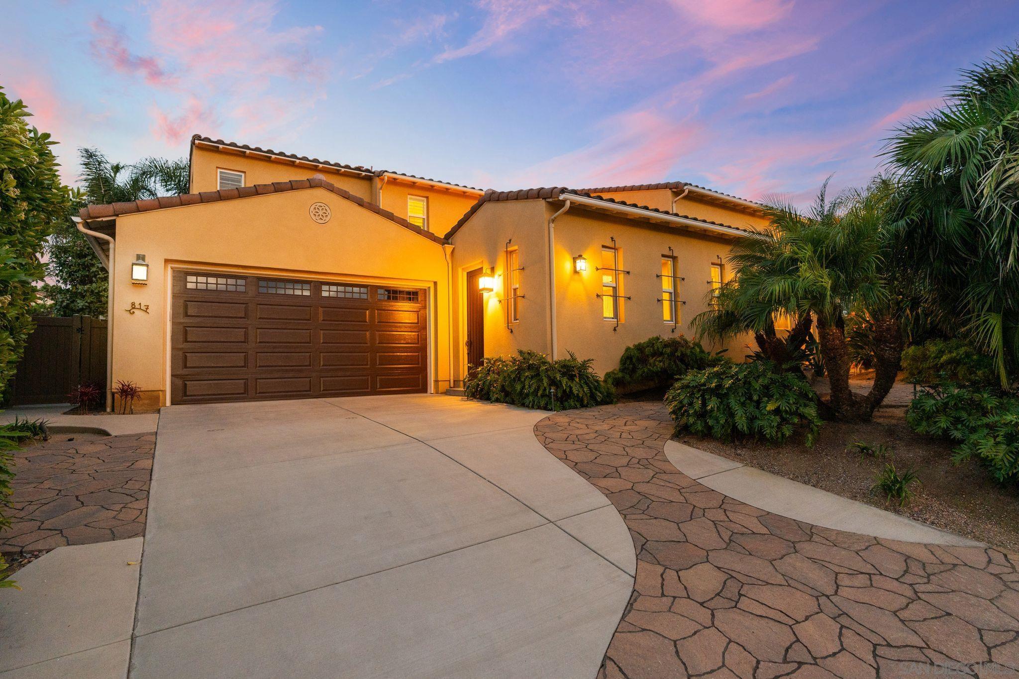 Detail Gallery Image 3 of 60 For 817  Dolphin, Encinitas,  CA 92024 - 6 Beds | 4/1 Baths
