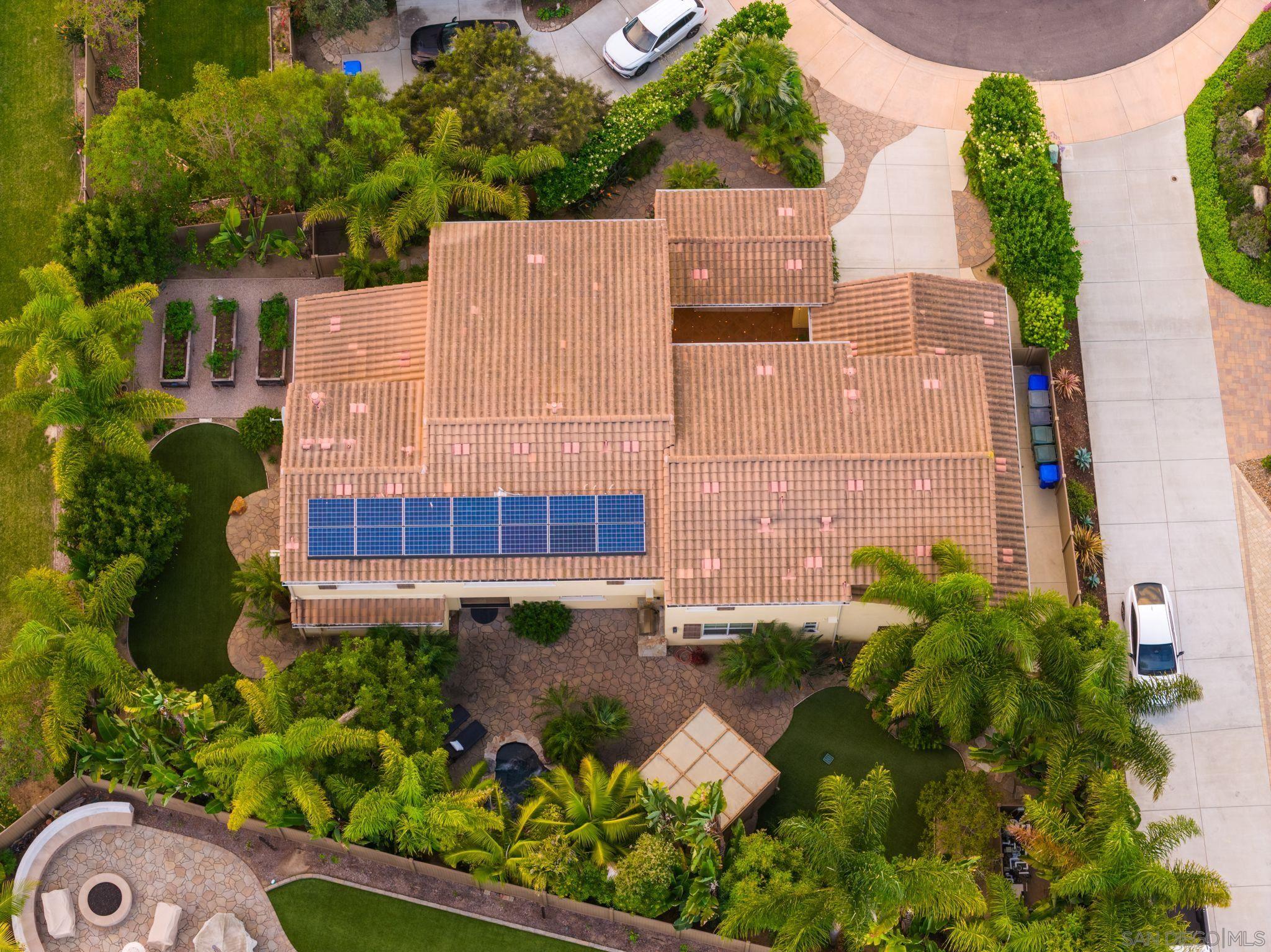 Detail Gallery Image 53 of 60 For 817  Dolphin, Encinitas,  CA 92024 - 6 Beds | 4/1 Baths