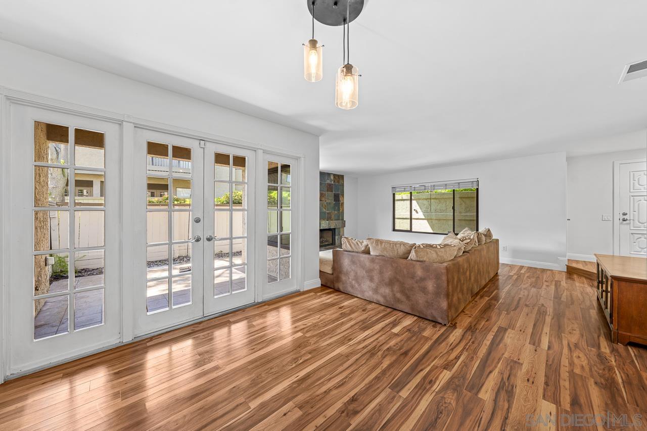 Detail Gallery Image 10 of 51 For 6016  Gaines Street, San Diego,  CA 92110 - 3 Beds | 2/1 Baths