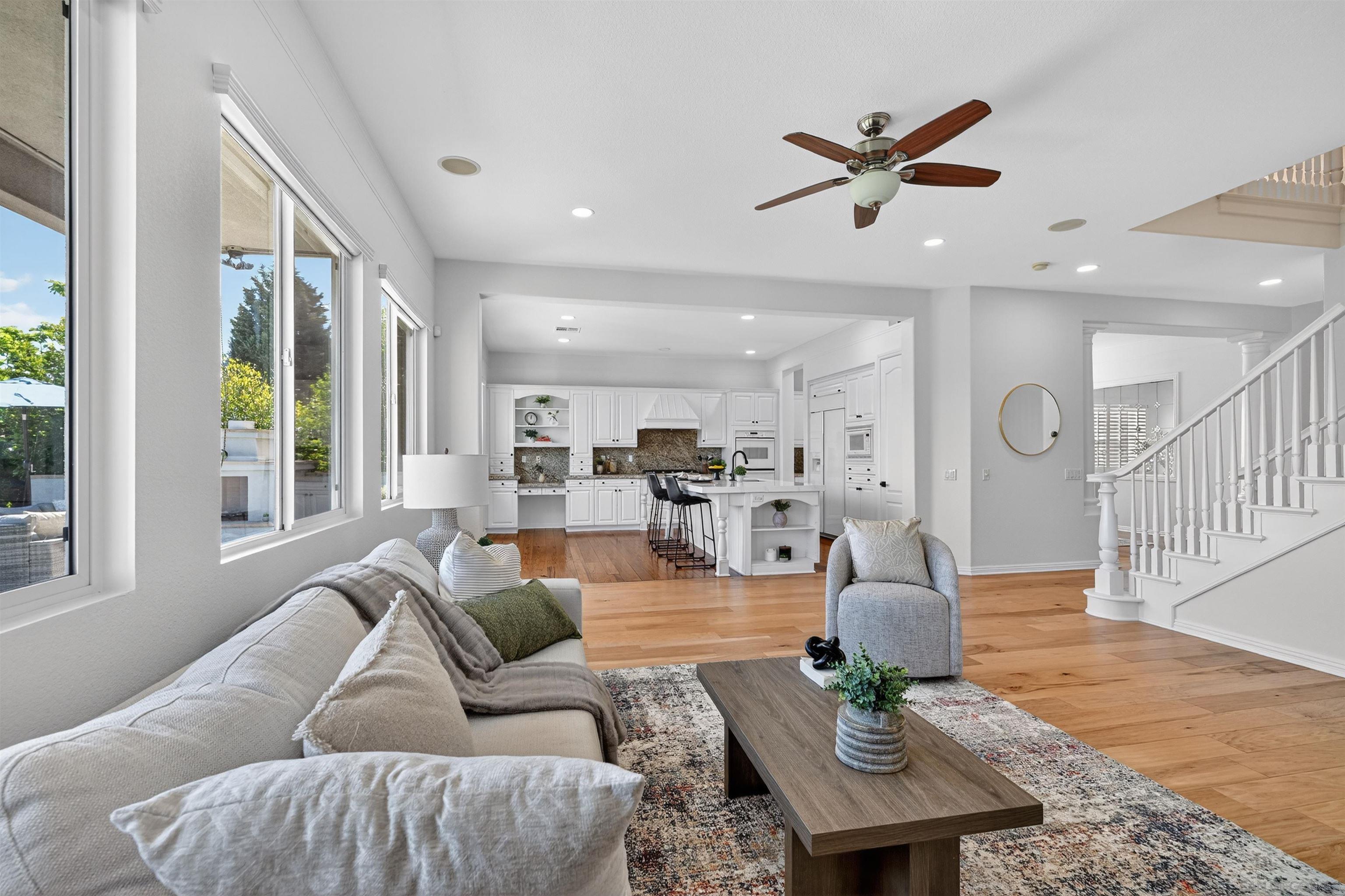 Detail Gallery Image 13 of 37 For 981  Adirondack Place, Chula Vista,  CA 91914 - 6 Beds | 3/1 Baths