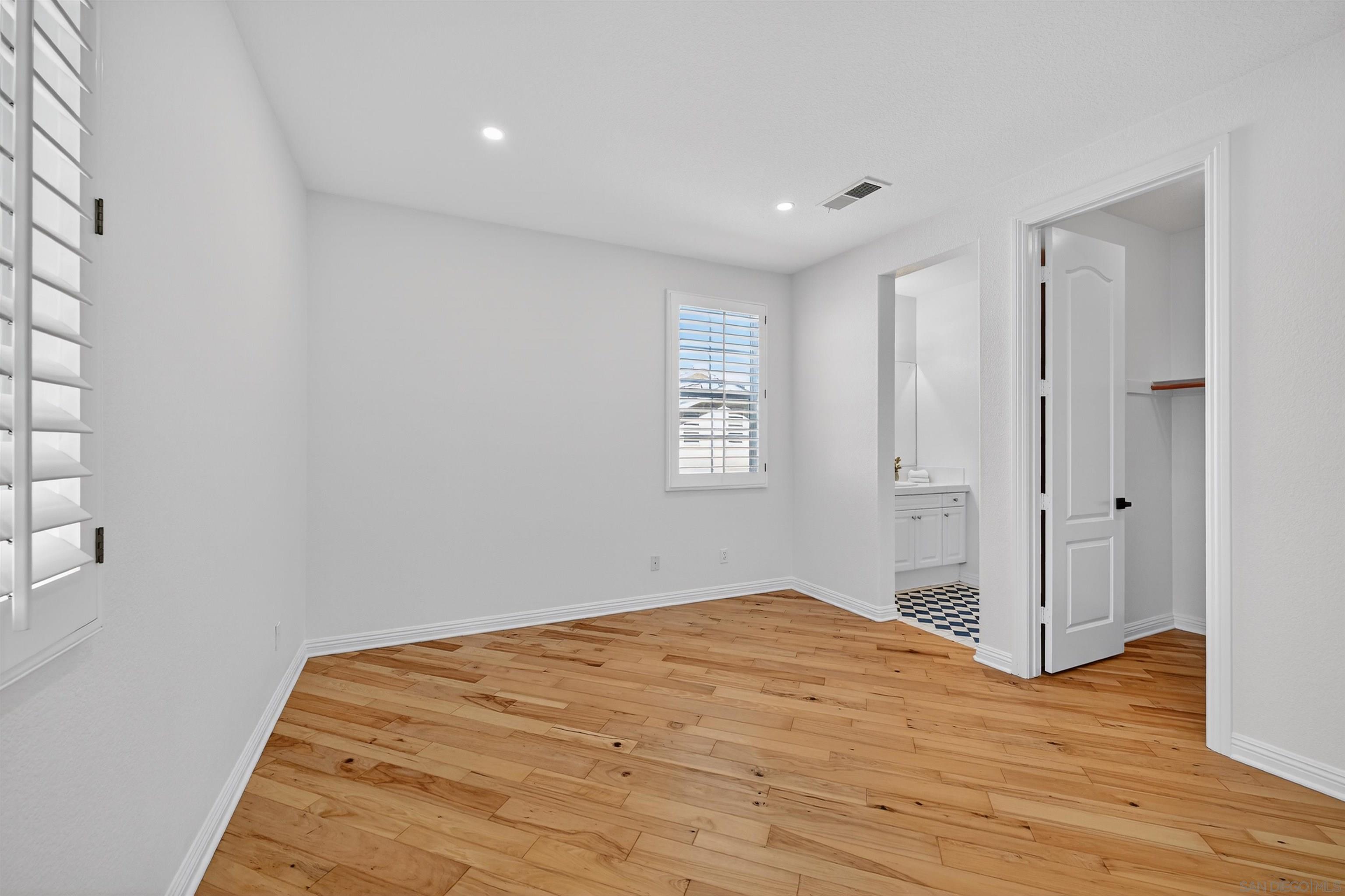 Detail Gallery Image 25 of 37 For 981  Adirondack Place, Chula Vista,  CA 91914 - 6 Beds | 3/1 Baths