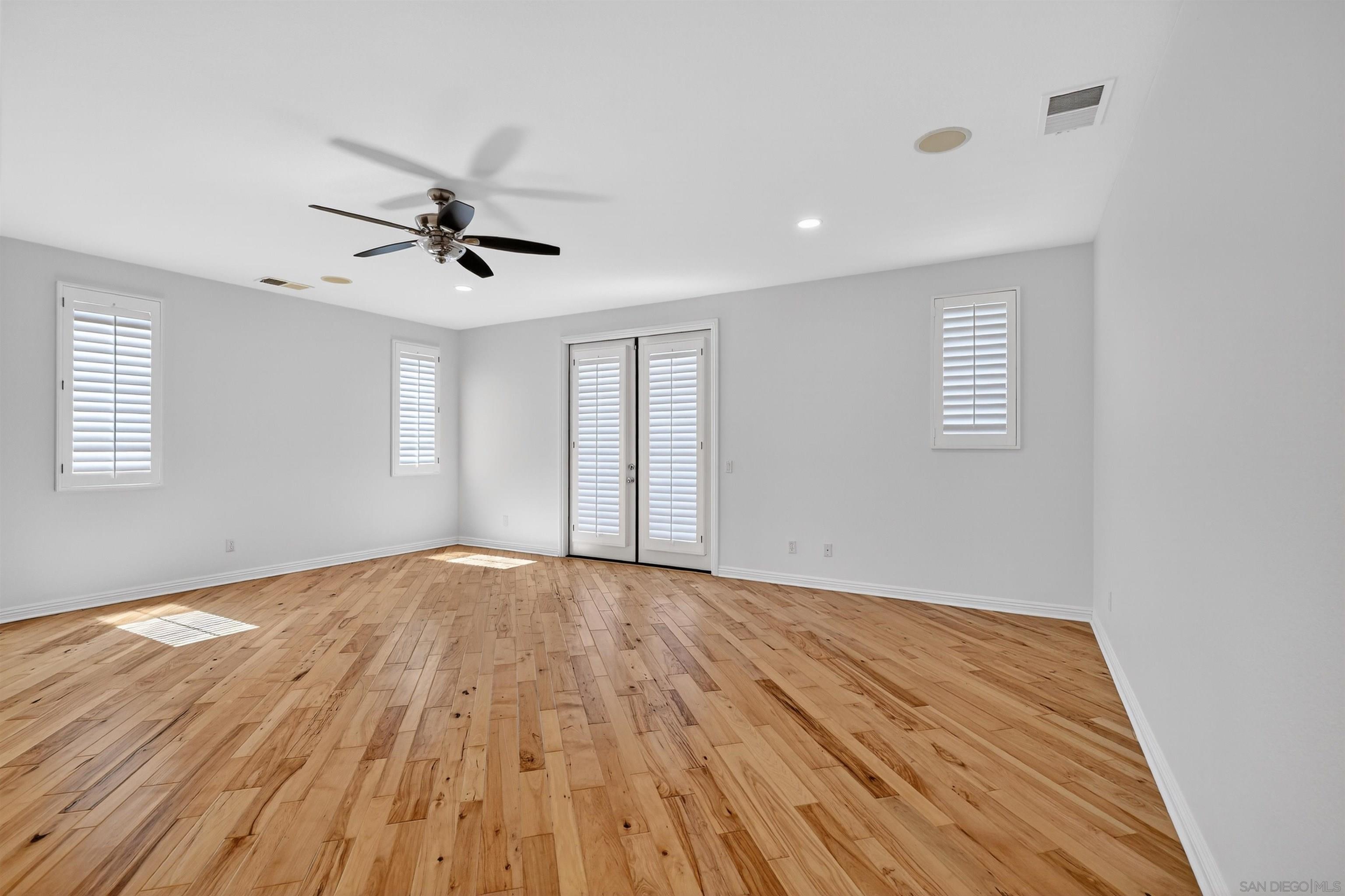 Detail Gallery Image 30 of 37 For 981  Adirondack Place, Chula Vista,  CA 91914 - 6 Beds | 3/1 Baths