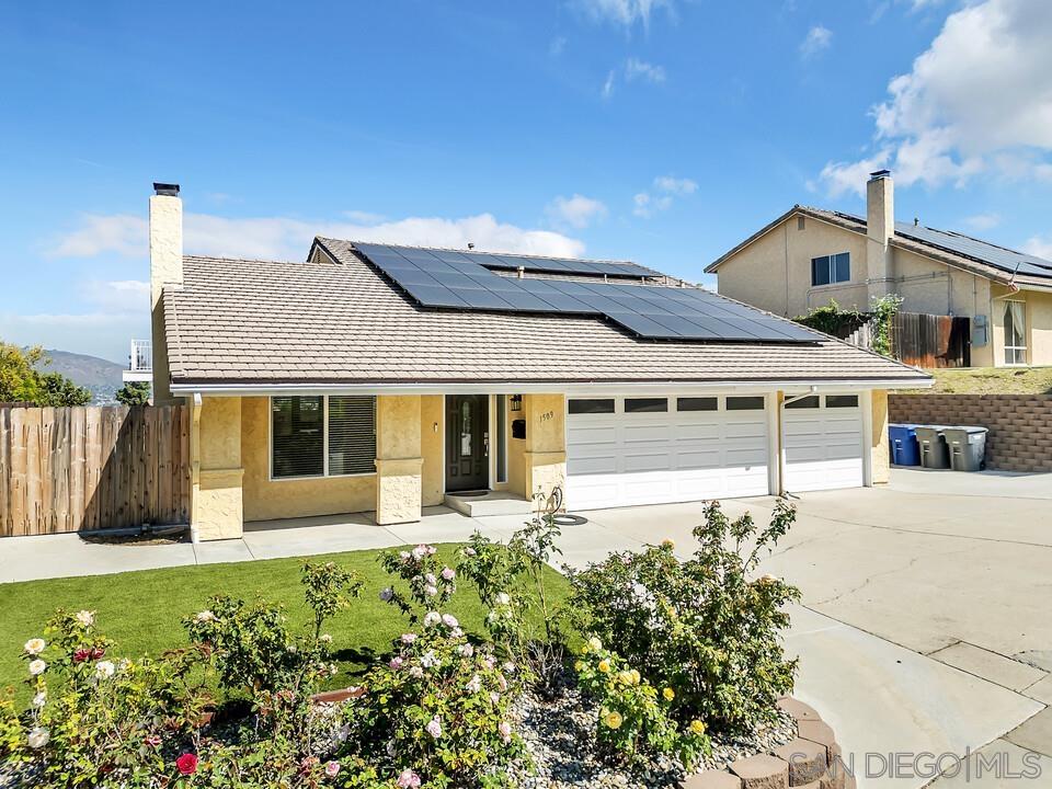 Detail Gallery Image 2 of 49 For 1509  Honey Hill, El Cajon,  CA 92020 - 6 Beds | 2 Baths