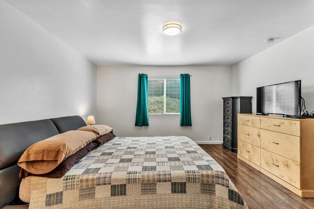 Detail Gallery Image 22 of 49 For 1509  Honey Hill, El Cajon,  CA 92020 - 6 Beds | 2 Baths