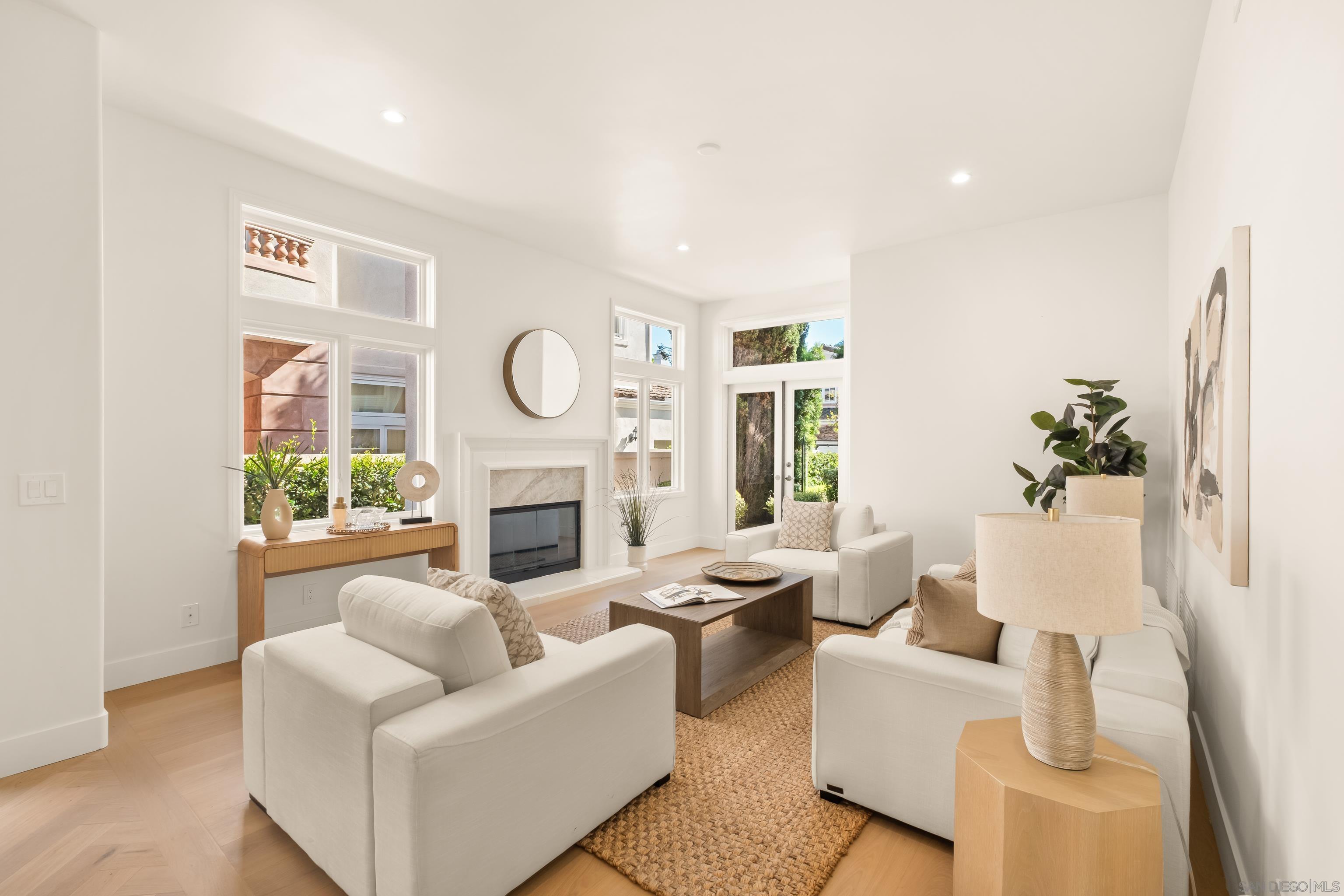 Detail Gallery Image 21 of 55 For 5342  Renaissance Ave, San Diego,  CA 92122 - 4 Beds | 3/1 Baths