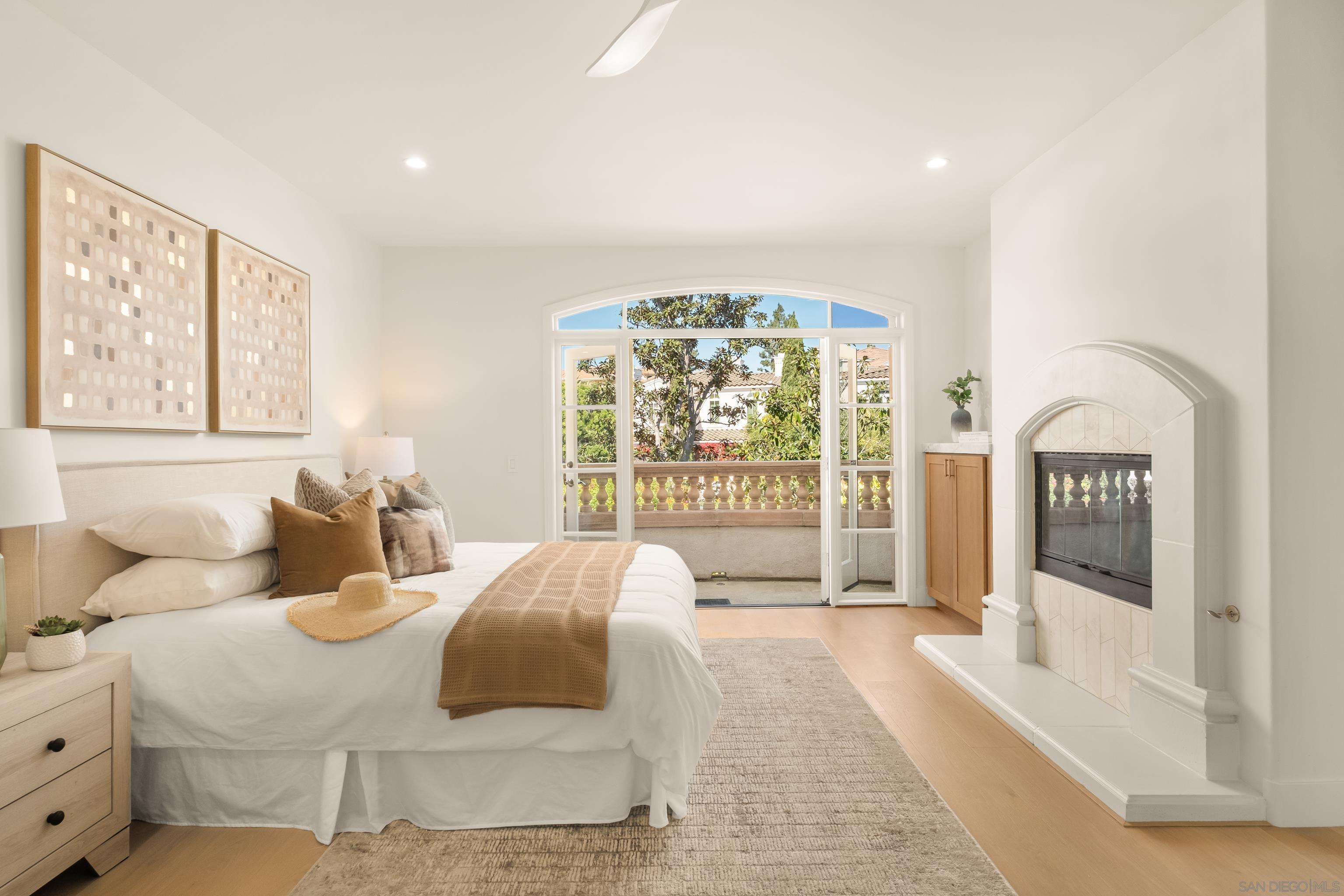 Detail Gallery Image 31 of 55 For 5342  Renaissance Ave, San Diego,  CA 92122 - 4 Beds | 3/1 Baths