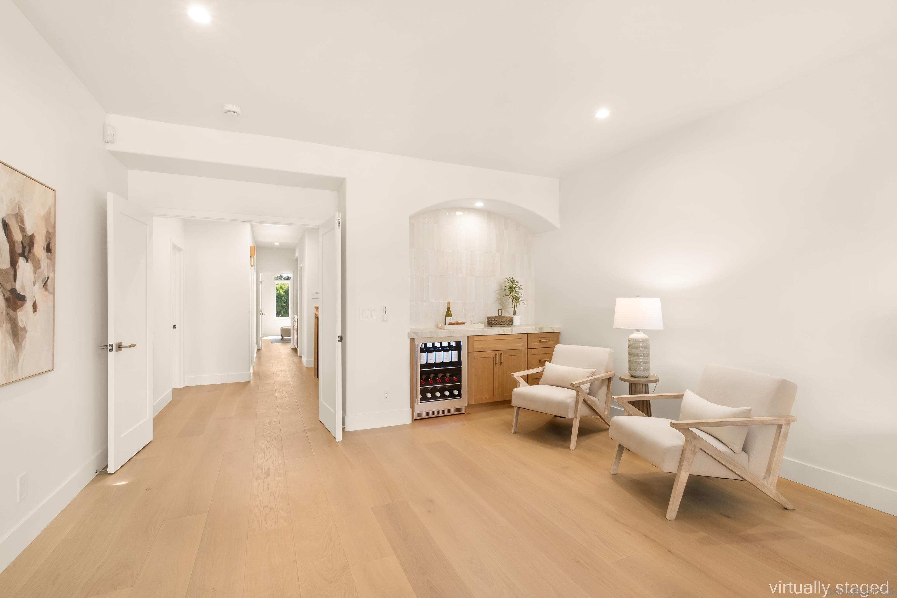 Detail Gallery Image 40 of 55 For 5342  Renaissance Ave, San Diego,  CA 92122 - 4 Beds | 3/1 Baths