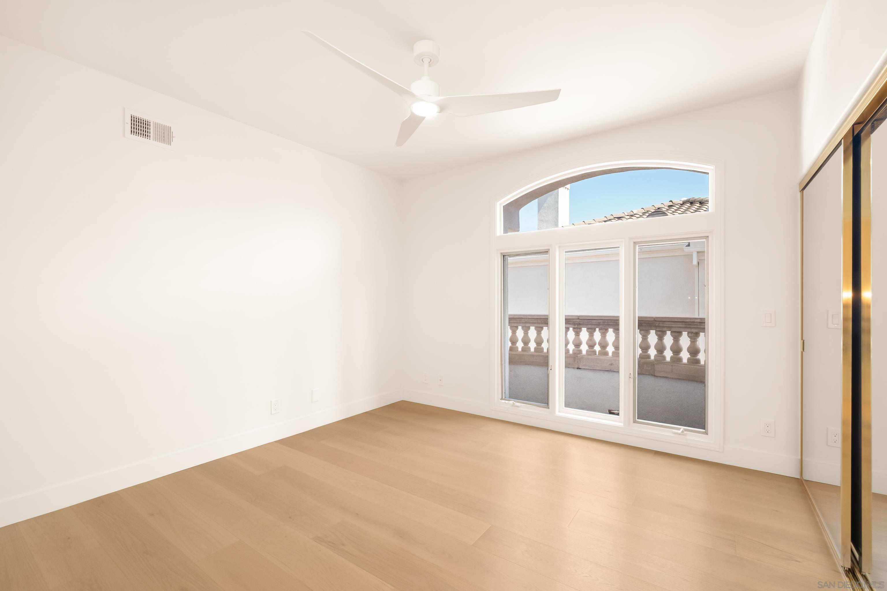 Detail Gallery Image 52 of 55 For 5342  Renaissance Ave, San Diego,  CA 92122 - 4 Beds | 3/1 Baths