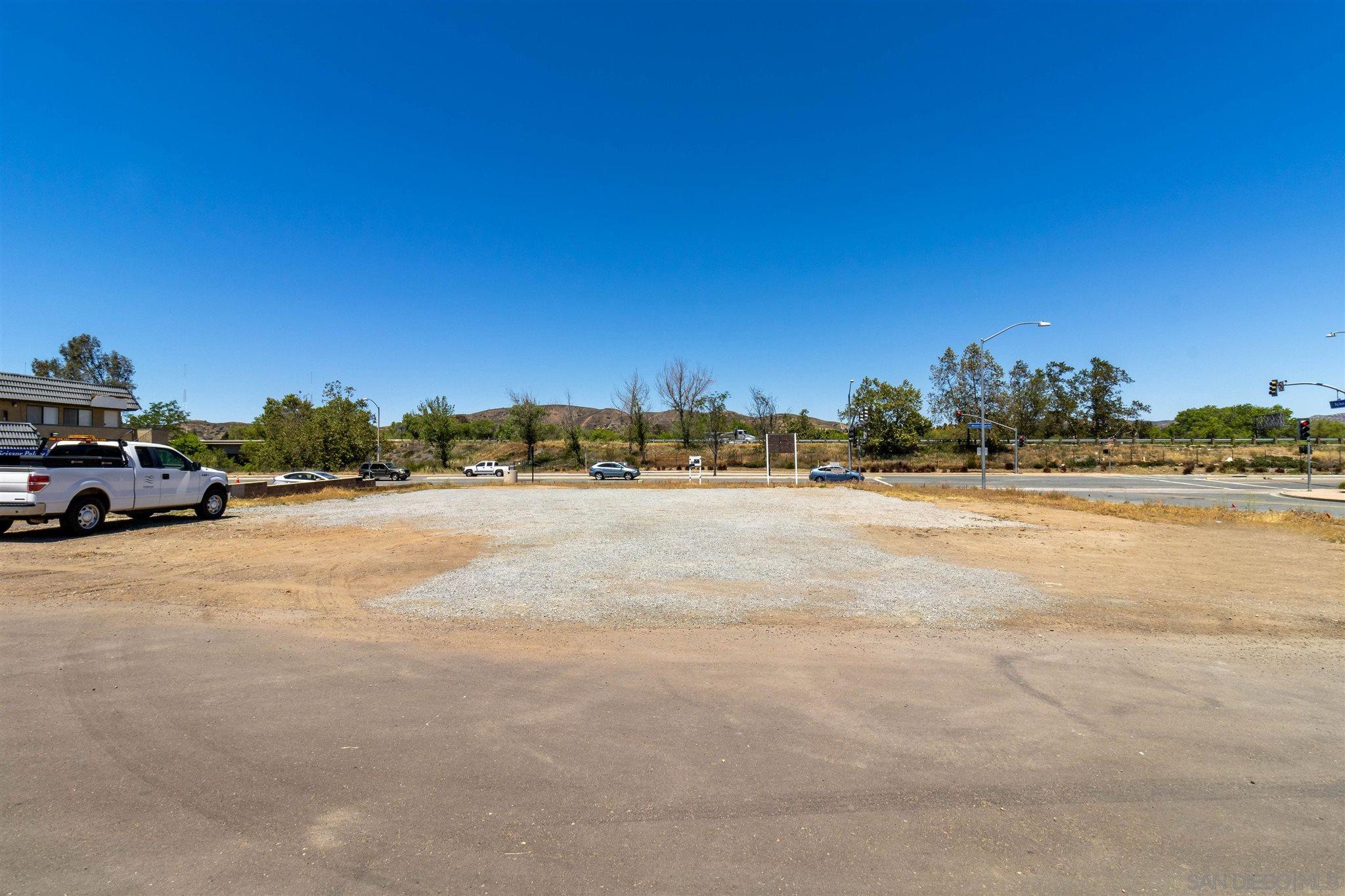 Detail Gallery Image 9 of 18 For , Santee,  CA 92071 - – Beds | – Baths