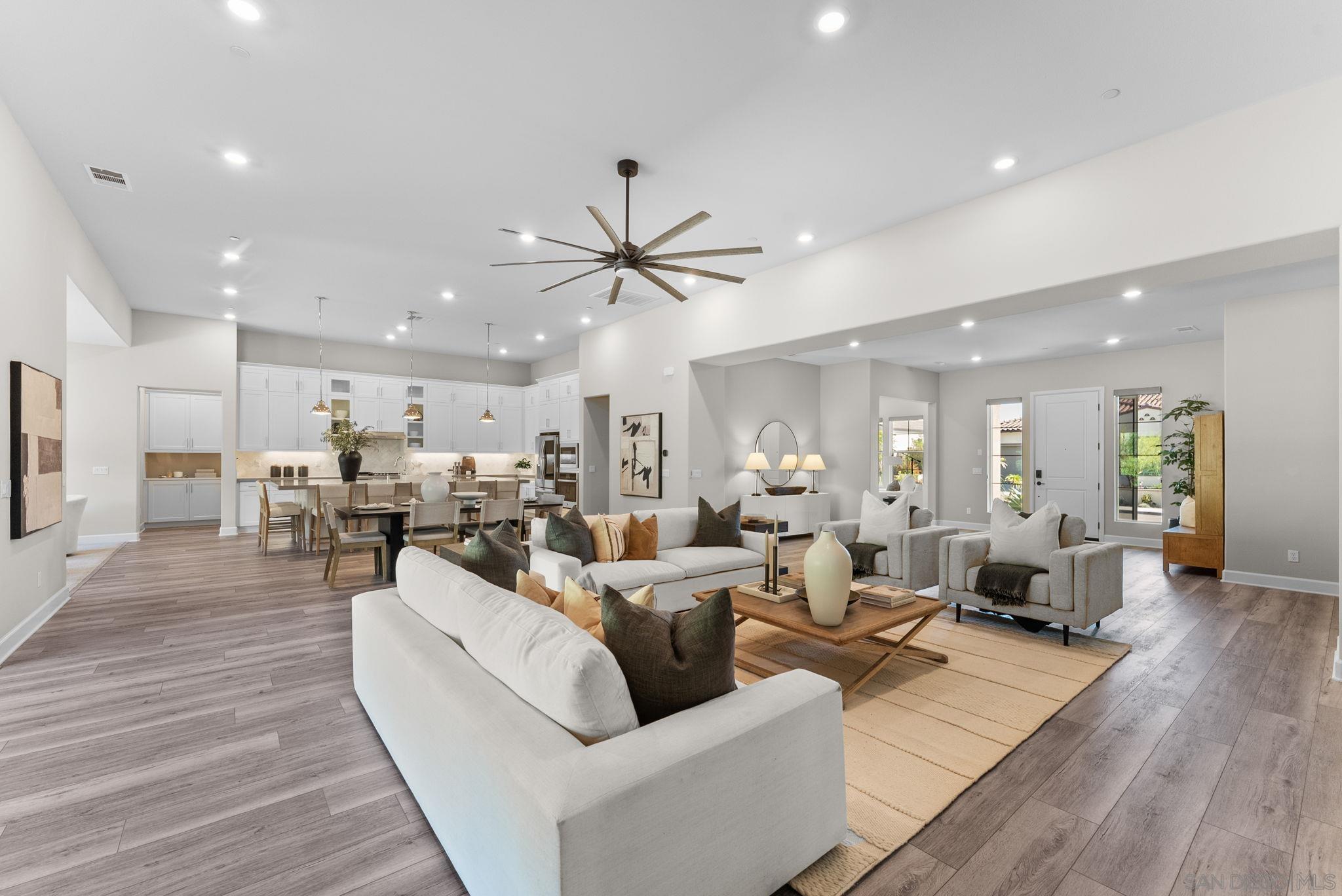 Detail Gallery Image 17 of 75 For 2935  Side Saddle Ln, Escondido,  CA 92029 - 5 Beds | 4/1 Baths