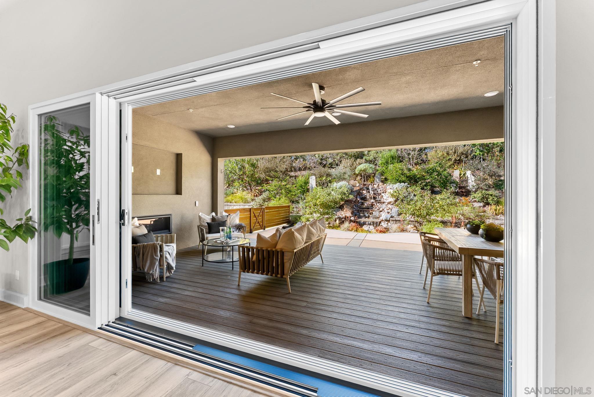 Detail Gallery Image 20 of 75 For 2935  Side Saddle Ln, Escondido,  CA 92029 - 5 Beds | 4/1 Baths