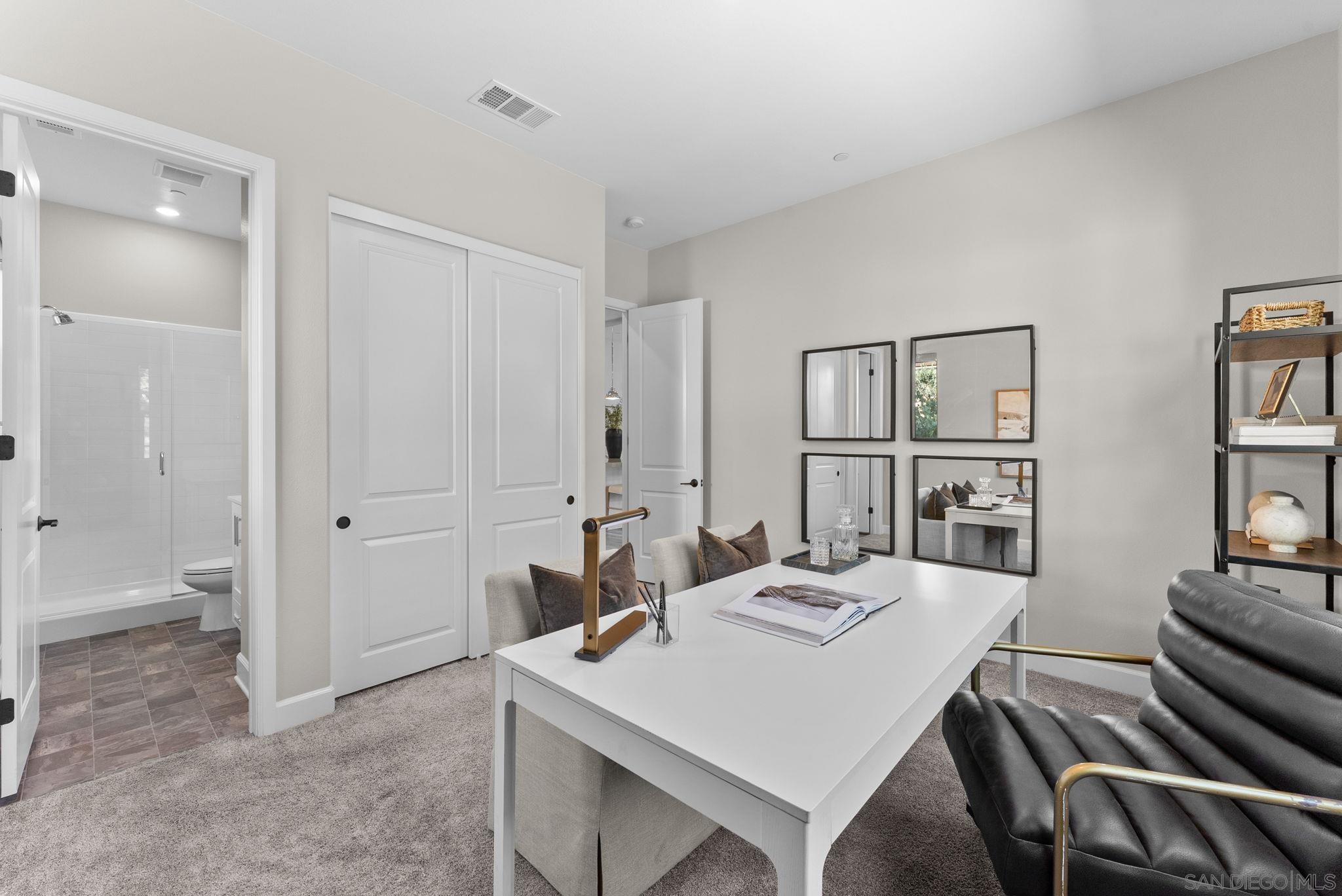 Detail Gallery Image 34 of 75 For 2935  Side Saddle Ln, Escondido,  CA 92029 - 5 Beds | 4/1 Baths