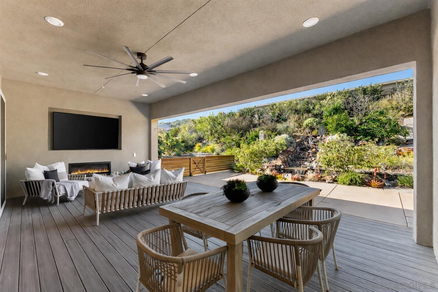 Detail Gallery Image 56 of 75 For 2935  Side Saddle Ln, Escondido,  CA 92029 - 5 Beds | 4/1 Baths