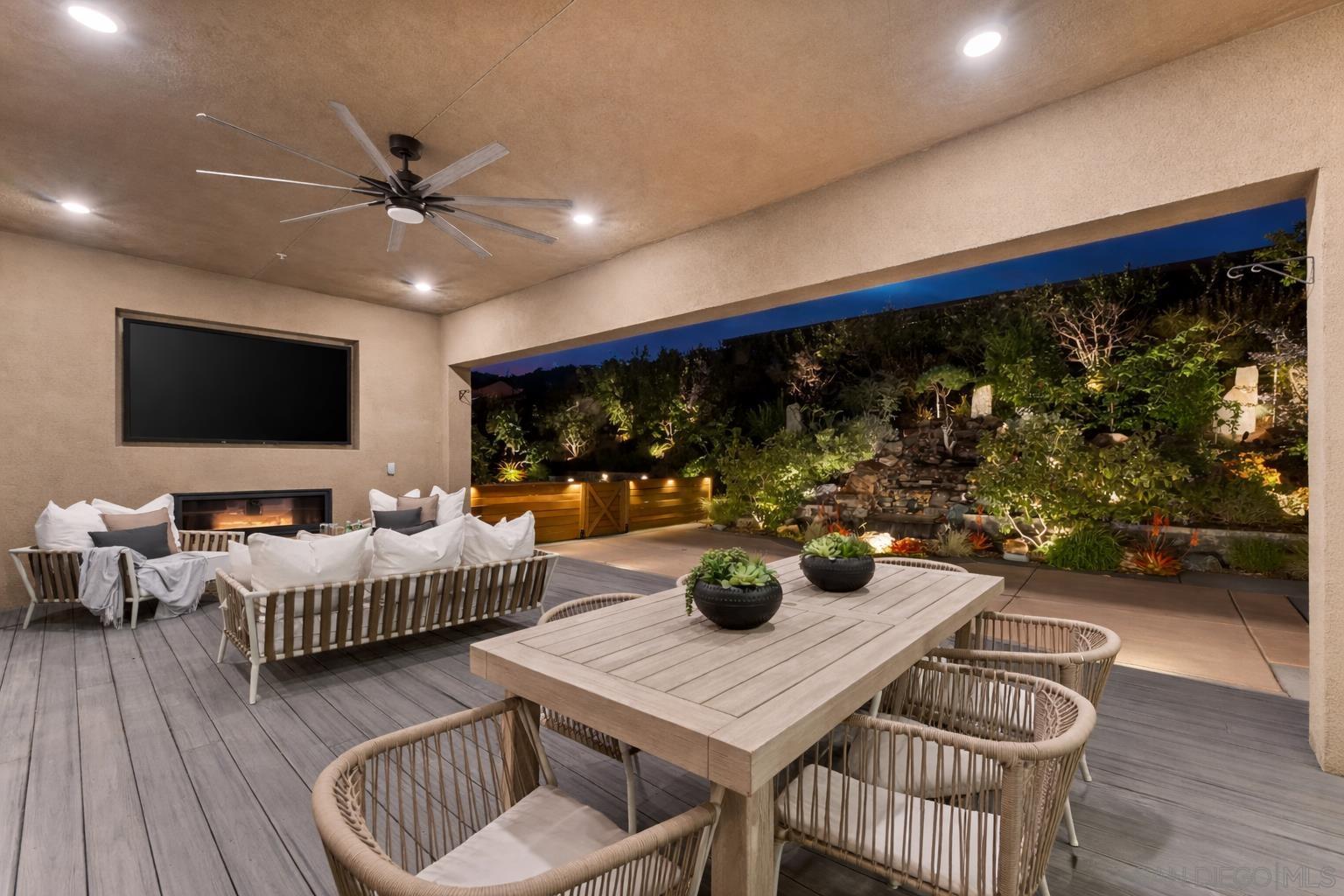 Detail Gallery Image 59 of 75 For 2935  Side Saddle Ln, Escondido,  CA 92029 - 5 Beds | 4/1 Baths