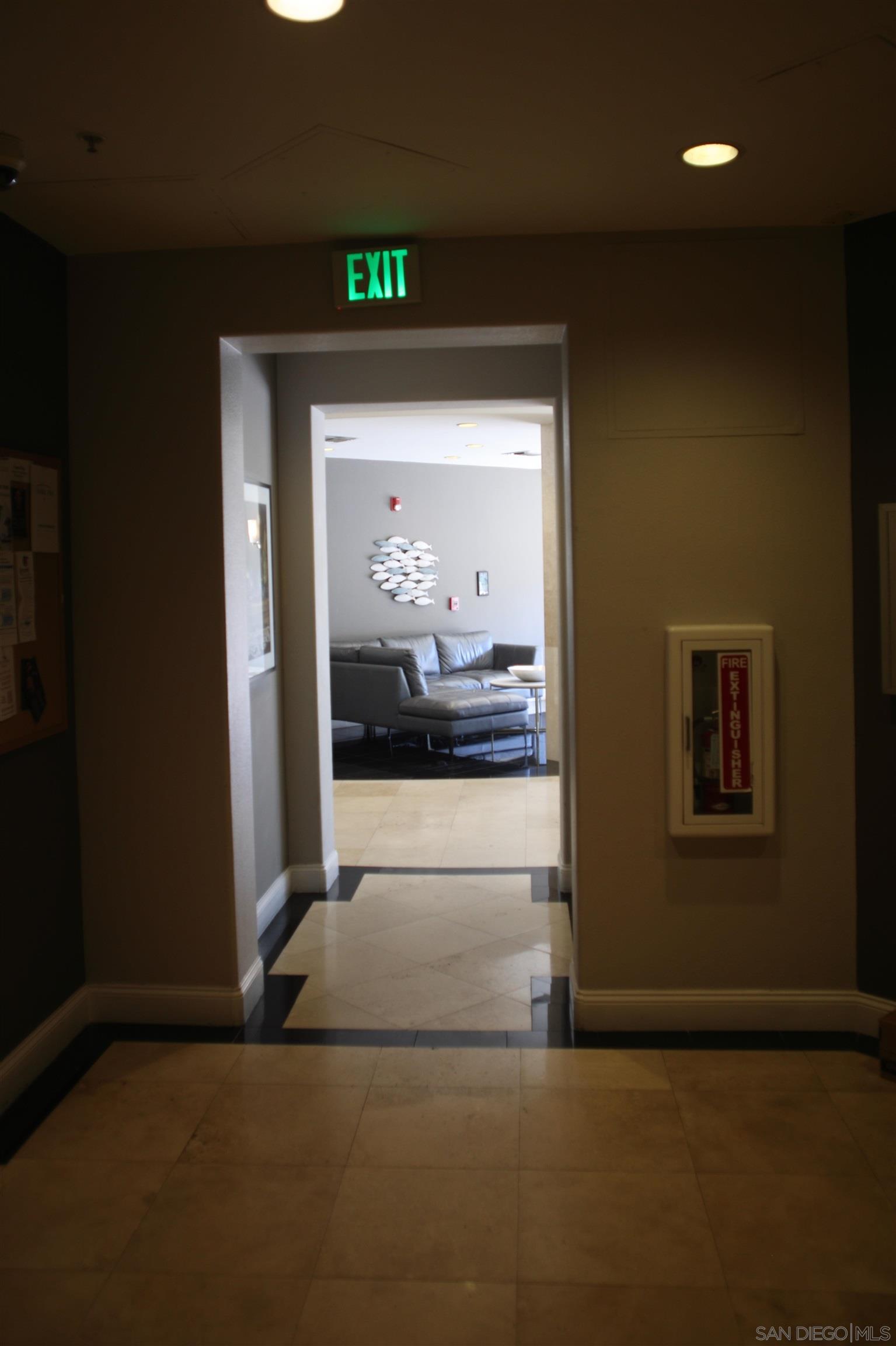 Detail Gallery Image 33 of 37 For 350  K Street  #408,  San Diego,  CA 92101 - 2 Beds | 2 Baths