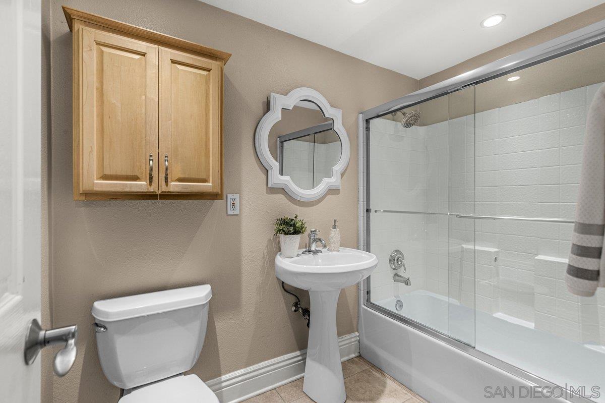 Detail Gallery Image 18 of 32 For 3145  Union Street  #1,  San Diego,  CA 92103 - 2 Beds | 2 Baths