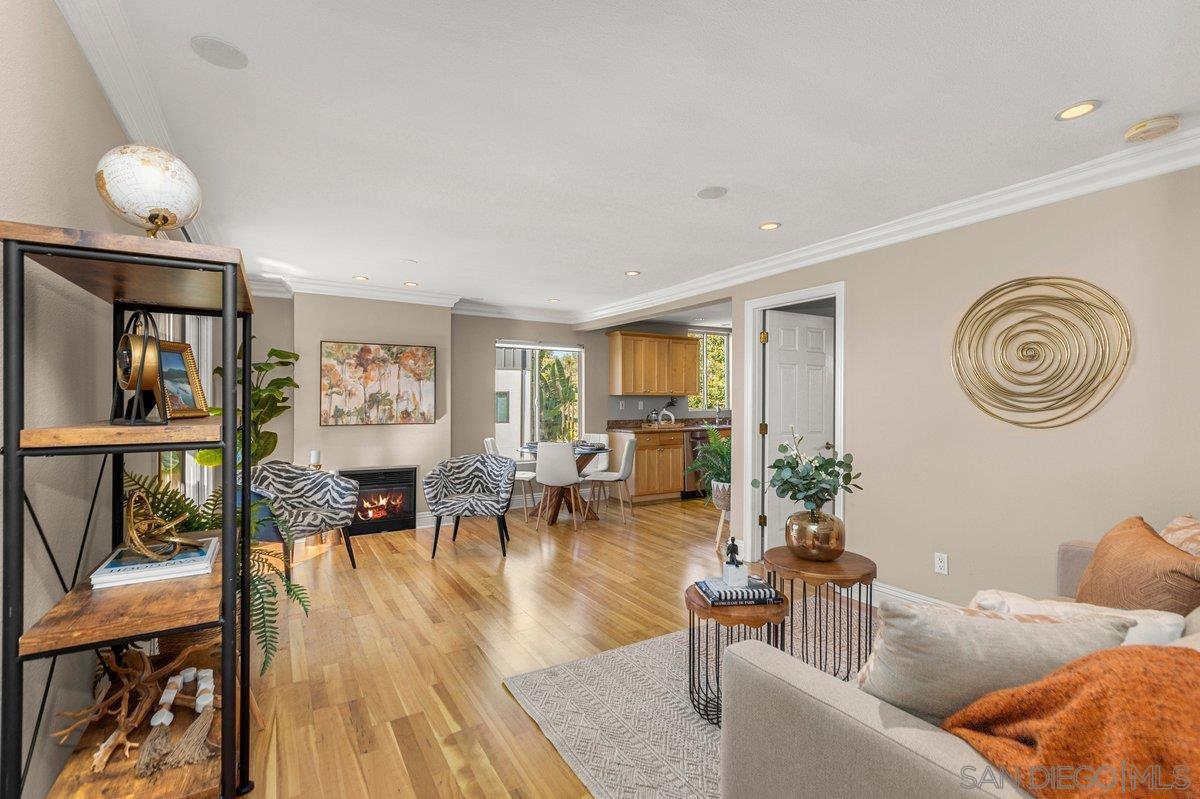 Detail Gallery Image 7 of 32 For 3145  Union Street  #1,  San Diego,  CA 92103 - 2 Beds | 2 Baths