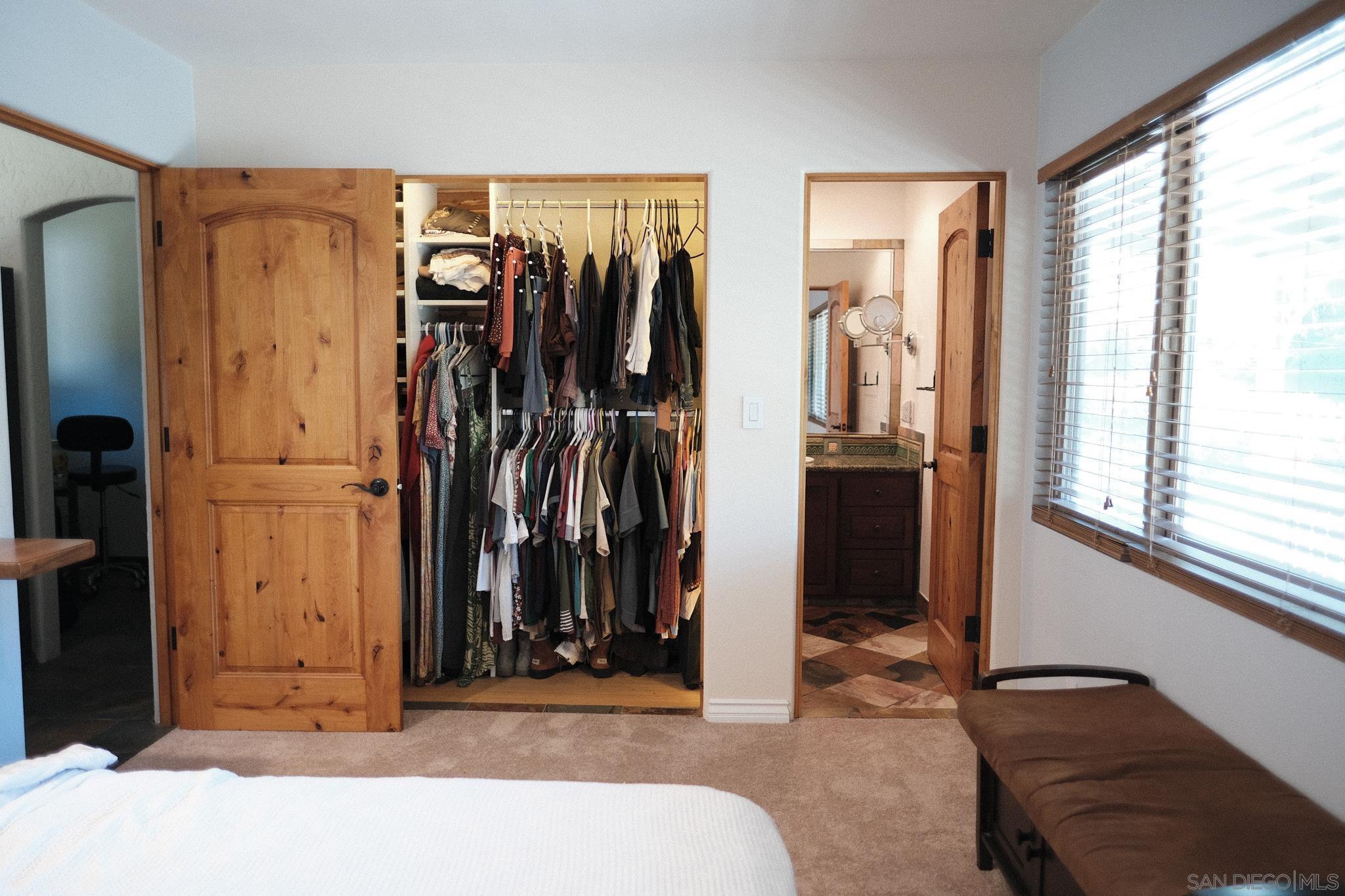 Detail Gallery Image 14 of 42 For 26327 N Broadway, Escondido,  CA 92026 - 3 Beds | 2 Baths