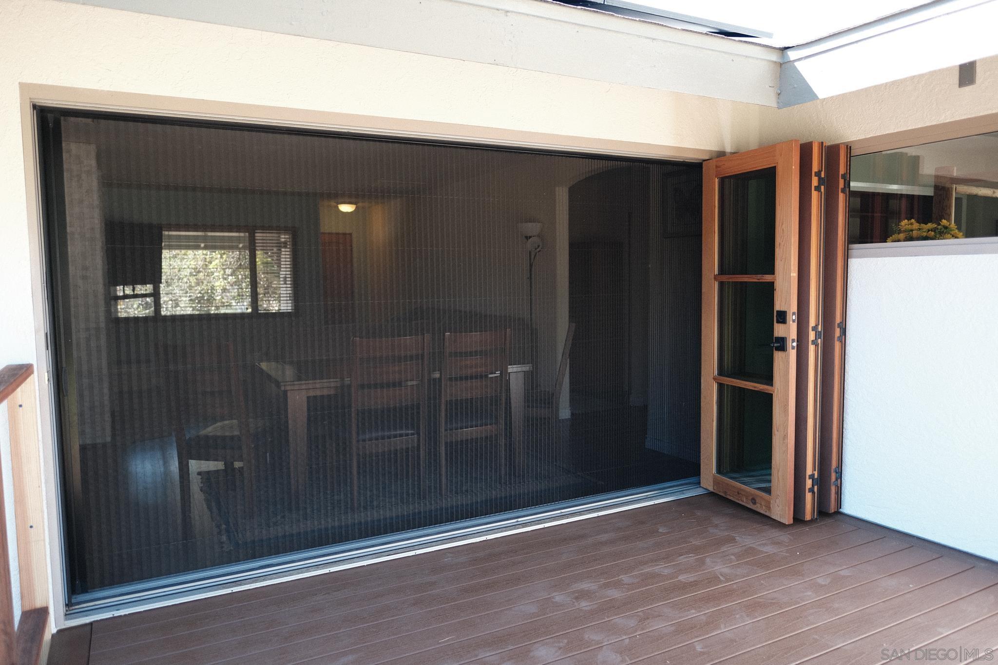 Detail Gallery Image 24 of 42 For 26327 N Broadway, Escondido,  CA 92026 - 3 Beds | 2 Baths