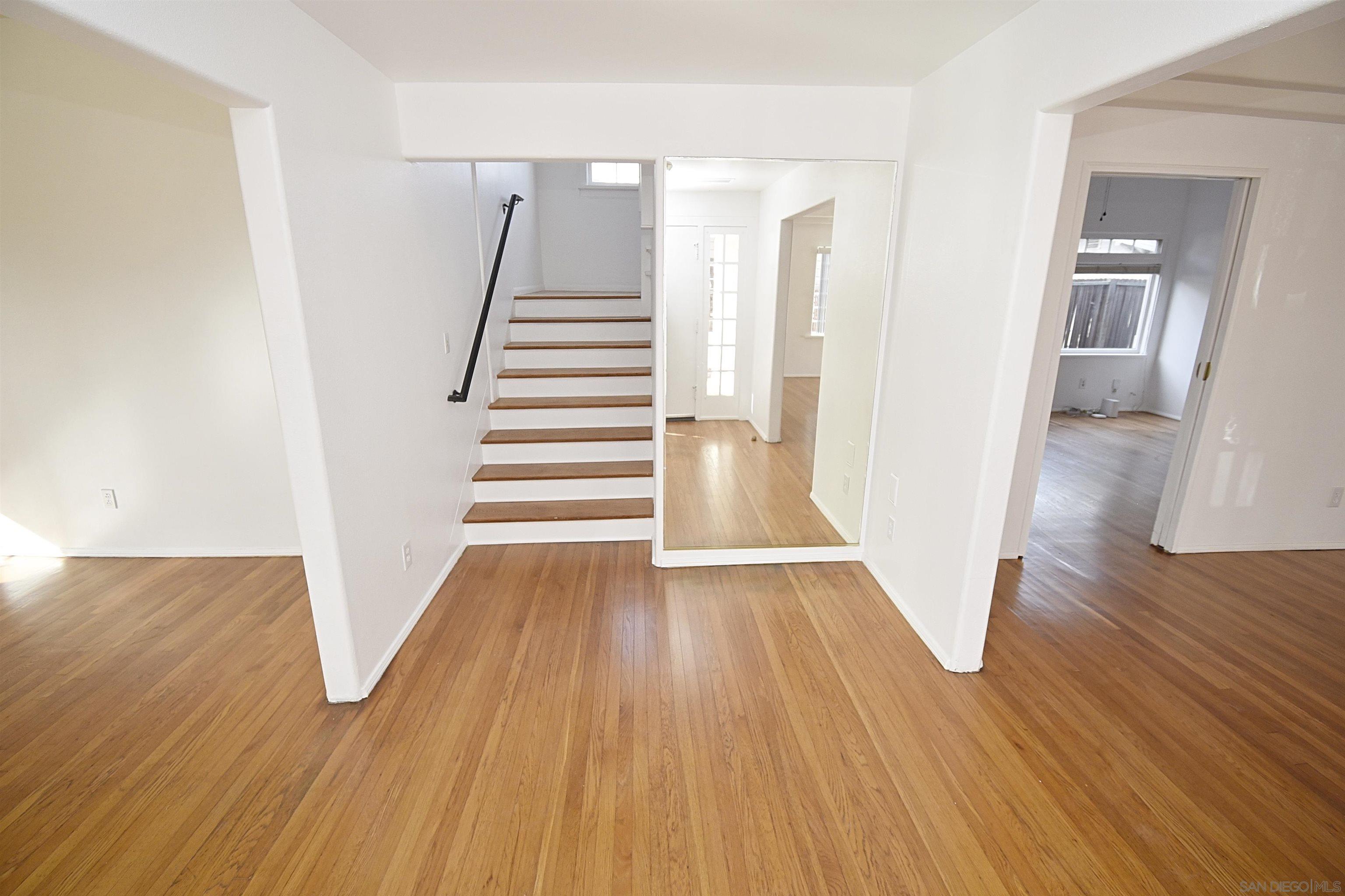 Detail Gallery Image 19 of 73 For 4778  Panorama Drive, San Diego,  CA 92116 - 6 Beds | 2 Baths