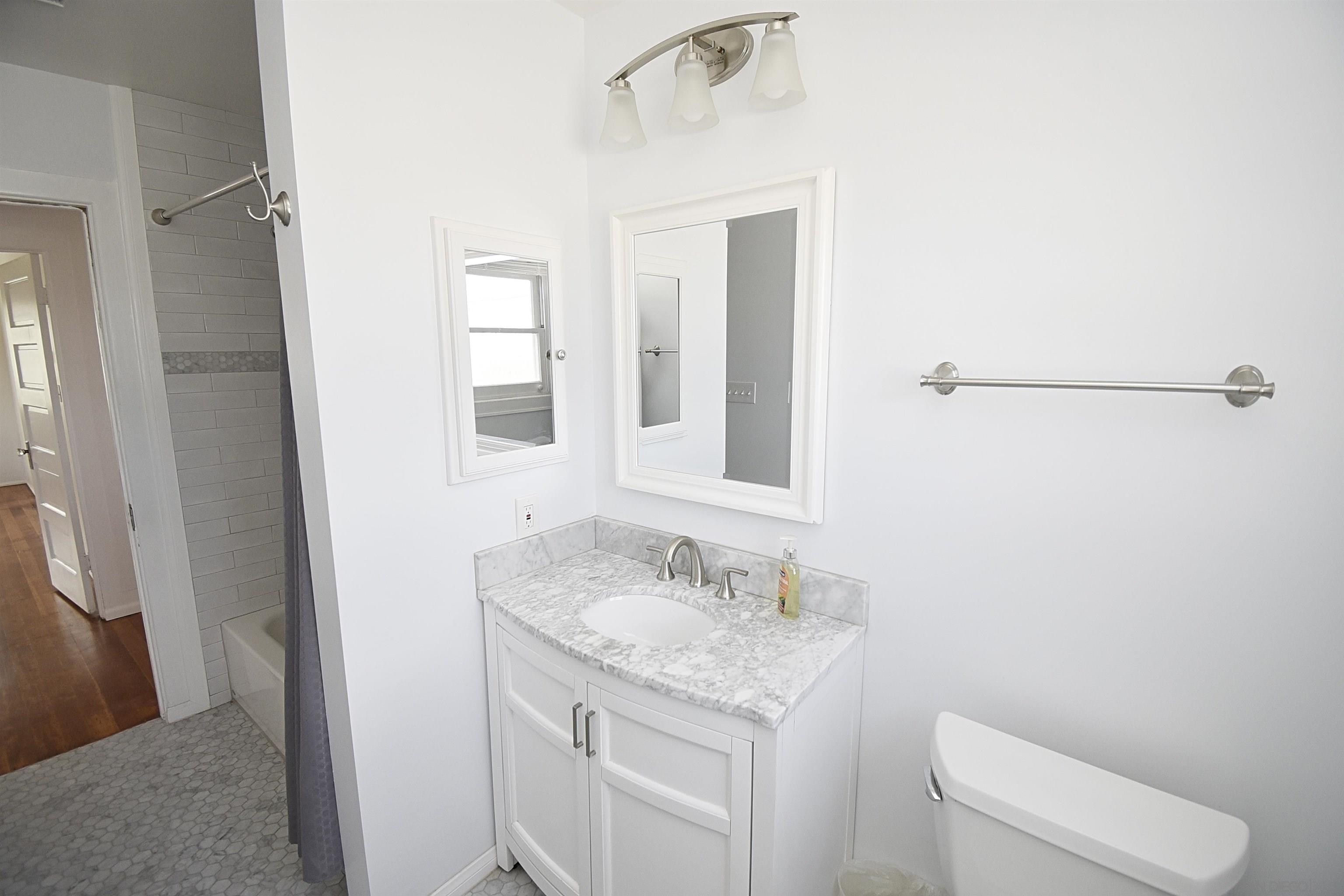 Detail Gallery Image 27 of 73 For 4778  Panorama Drive, San Diego,  CA 92116 - 6 Beds | 2 Baths