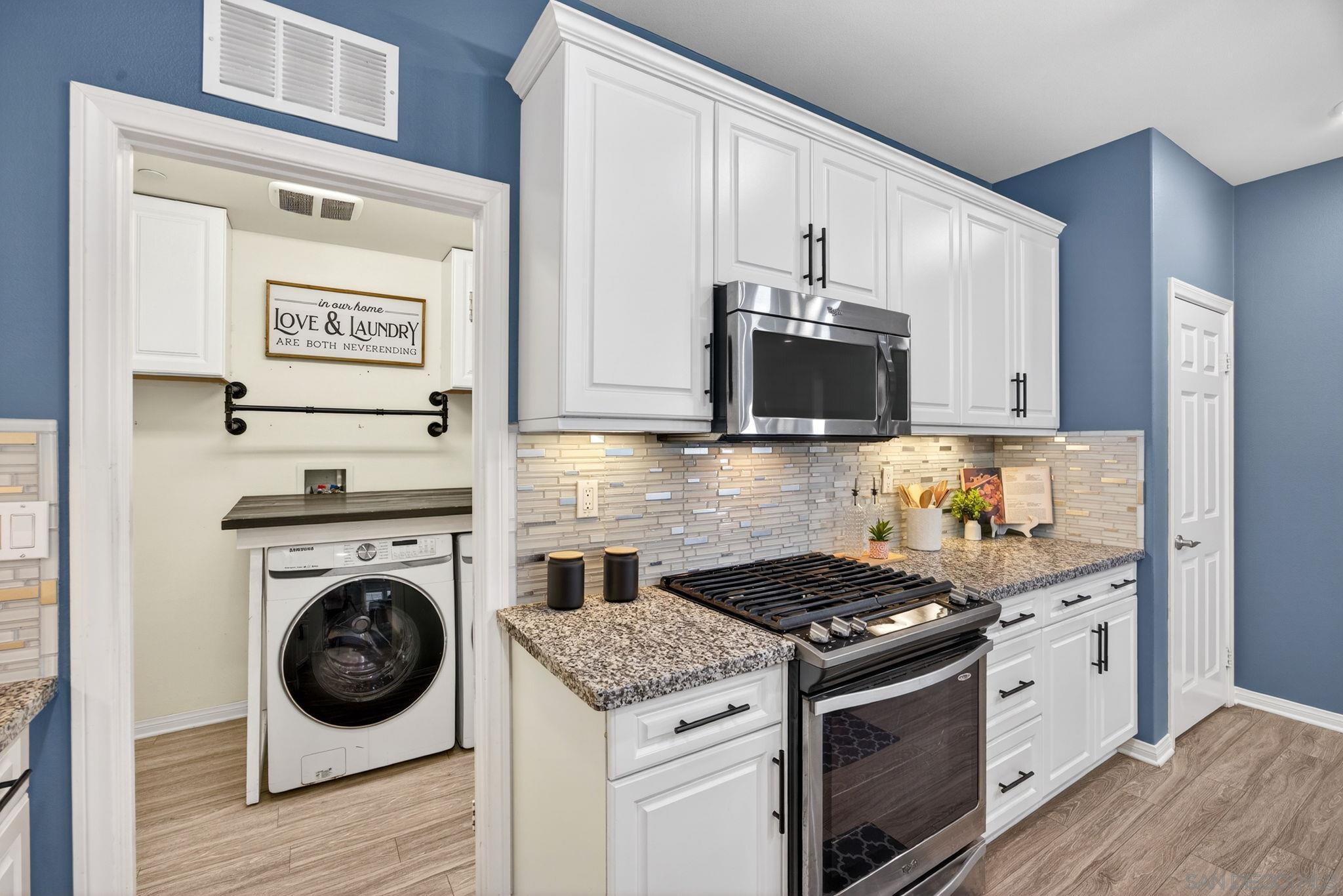 Detail Gallery Image 12 of 45 For 1254  White Oak, El Cajon,  CA 92020 - 5 Beds | 3/1 Baths