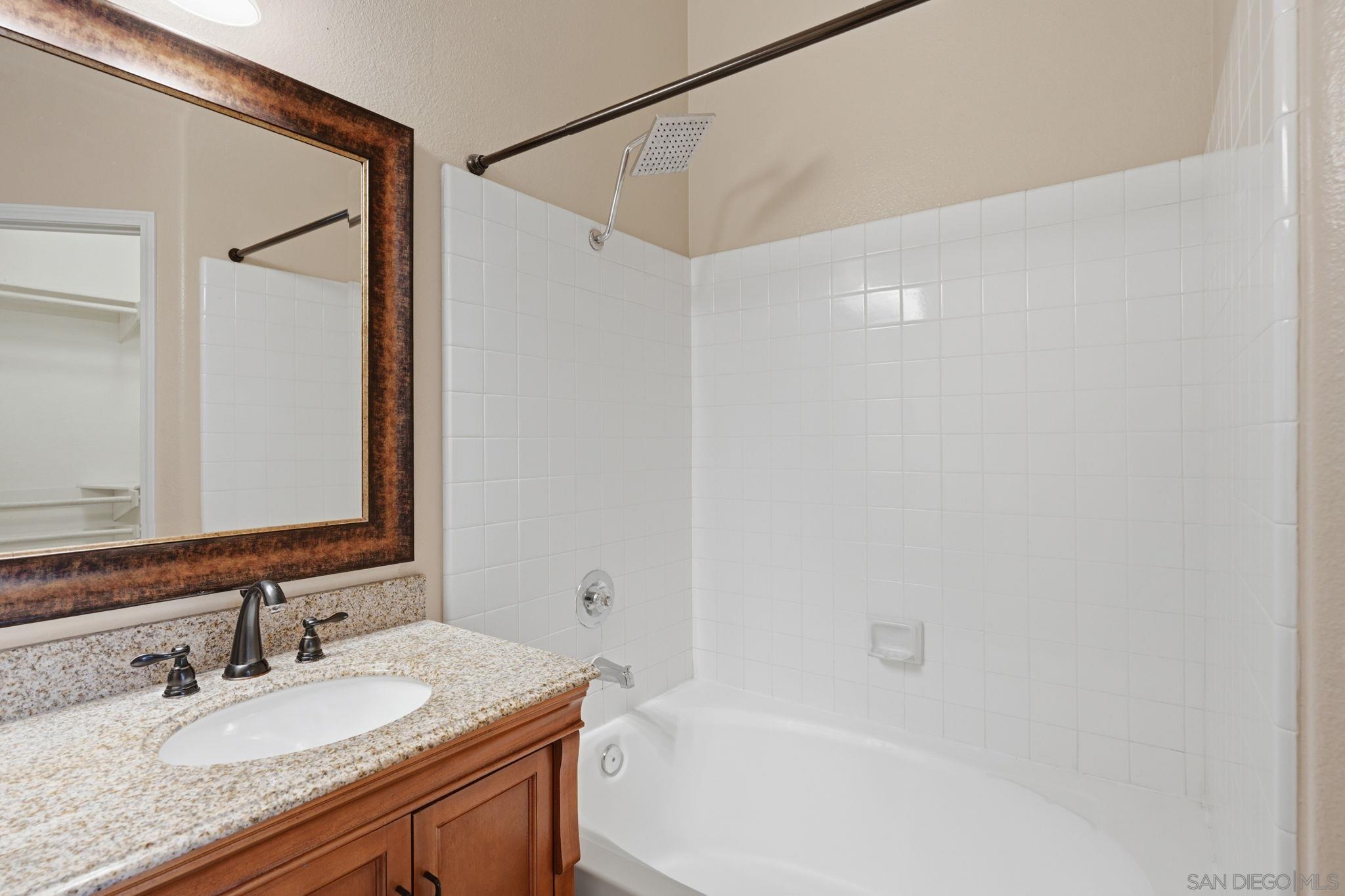 Detail Gallery Image 28 of 37 For 11240  Provencal Place, San Diego,  CA 92128 - 2 Beds | 2 Baths