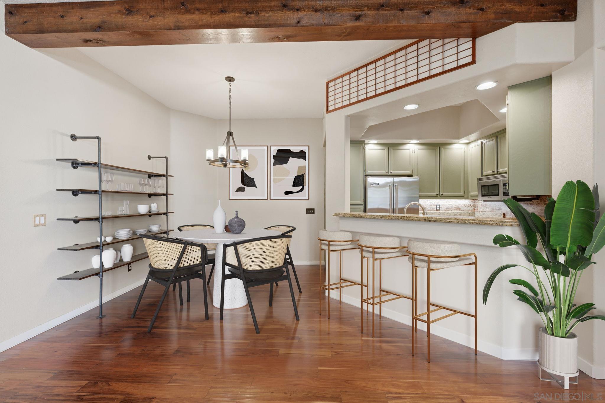 Detail Gallery Image 10 of 37 For 11240  Provencal Place, San Diego,  CA 92128 - 2 Beds | 2 Baths