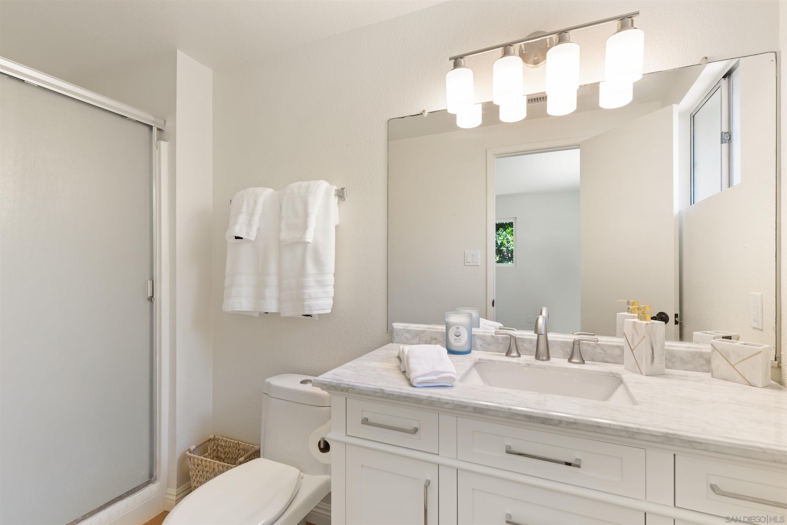 Detail Gallery Image 29 of 37 For 1027  Pepper Tree Lane, Fallbrook,  CA 92028 - 3 Beds | 2 Baths